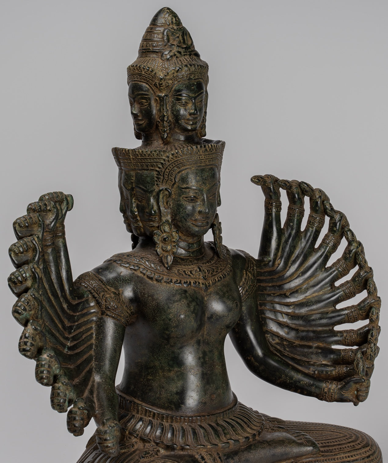 Antique Khmer in stile Khmer seduto Borhisattva Avalokiteshvara Statua - 53cm/21 "