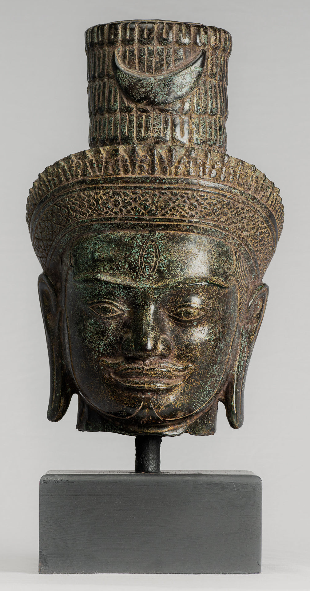 Antique Khmer Style Bronze Mounted Bakheng Shiva Head Statue - 47cm/19"