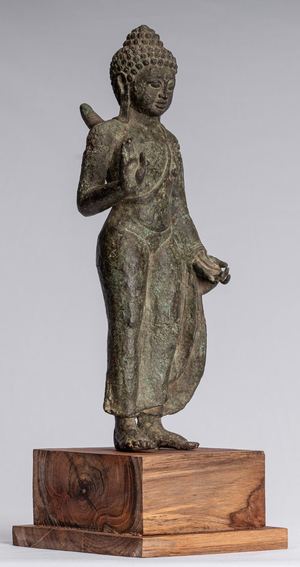 Buddha Statue-Antike indonesische Stil Javanesisch Stehen Schutz Buddha Statue-43cm/17 "