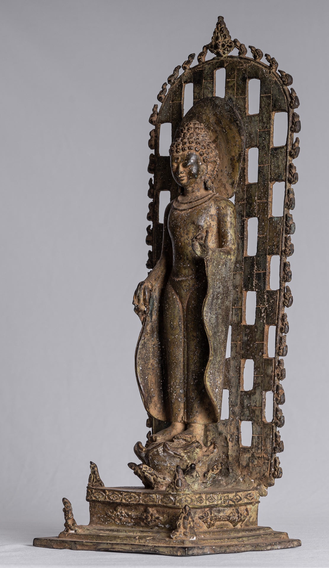 Estatua de Buda - Estatua de Buda de Buda de Java de estilo indonesio antiguo de estilo indonesio - 39 cm/16 "