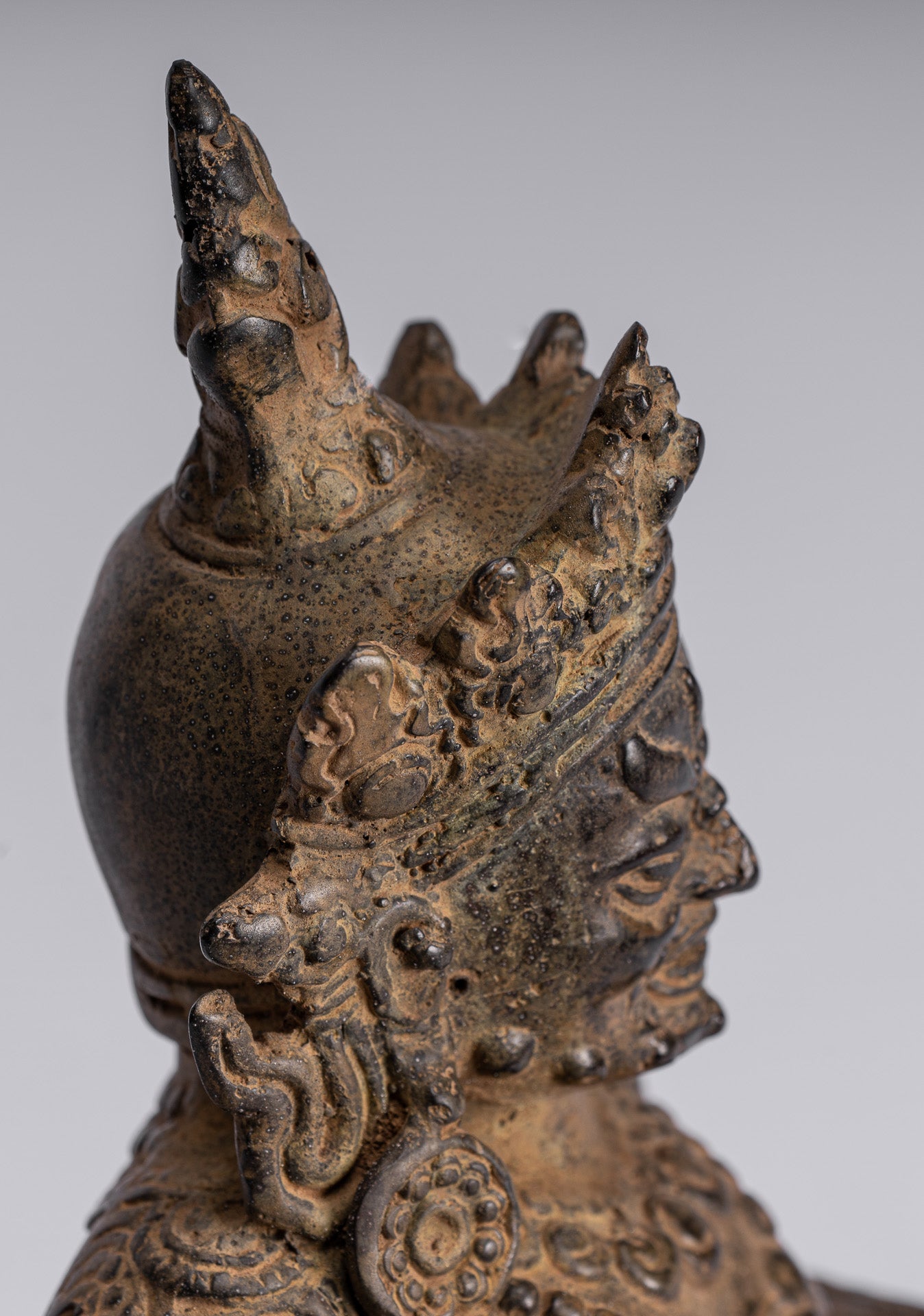 Jambhala Statue-Antike Java Majapahit Style Seated Jambhala Statue God of Wealth-21cm/8 "