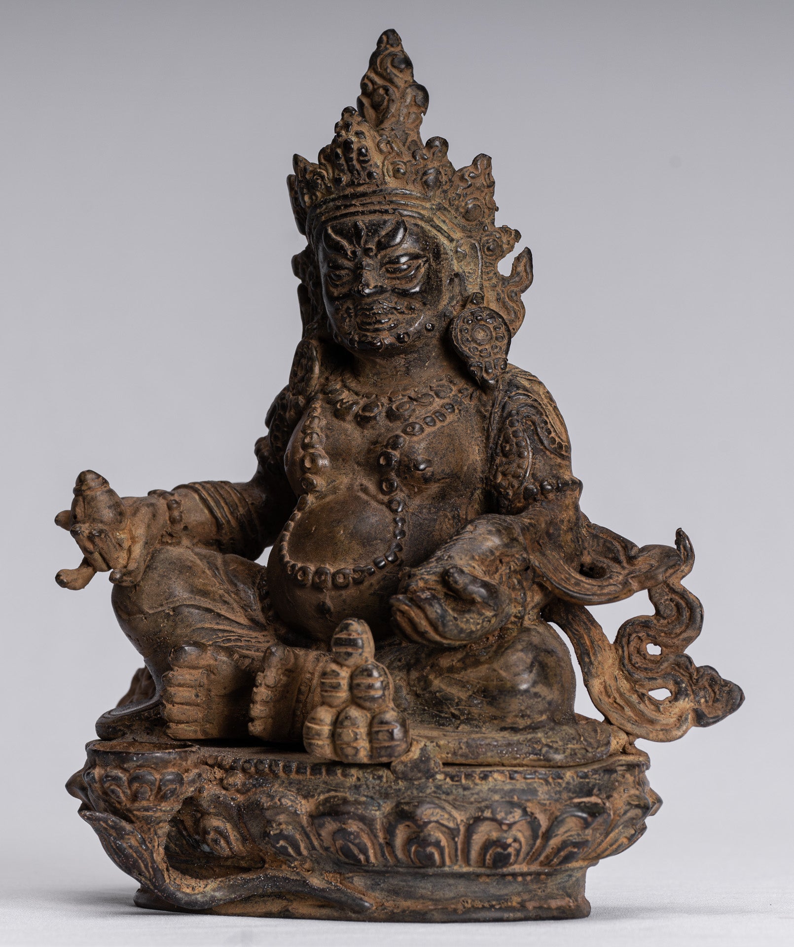 Jambhala Statue-Antike Java Majapahit Style Seated Jambhala Statue God of Wealth-21cm/8 "