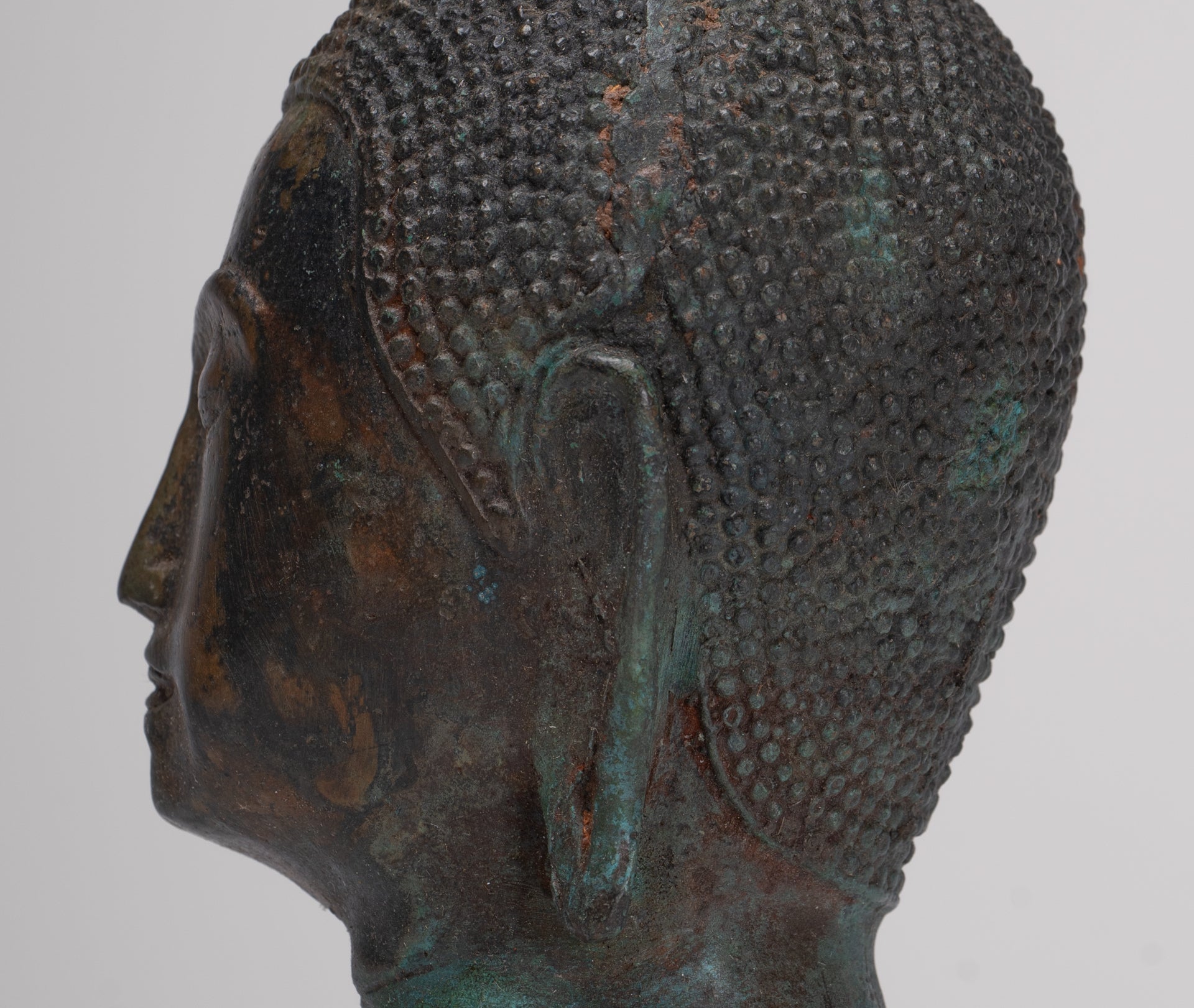 Buddha Head - Antique Thai Style Sukhothai Mounted Bronze Buddha Head - 22.5cm/9"