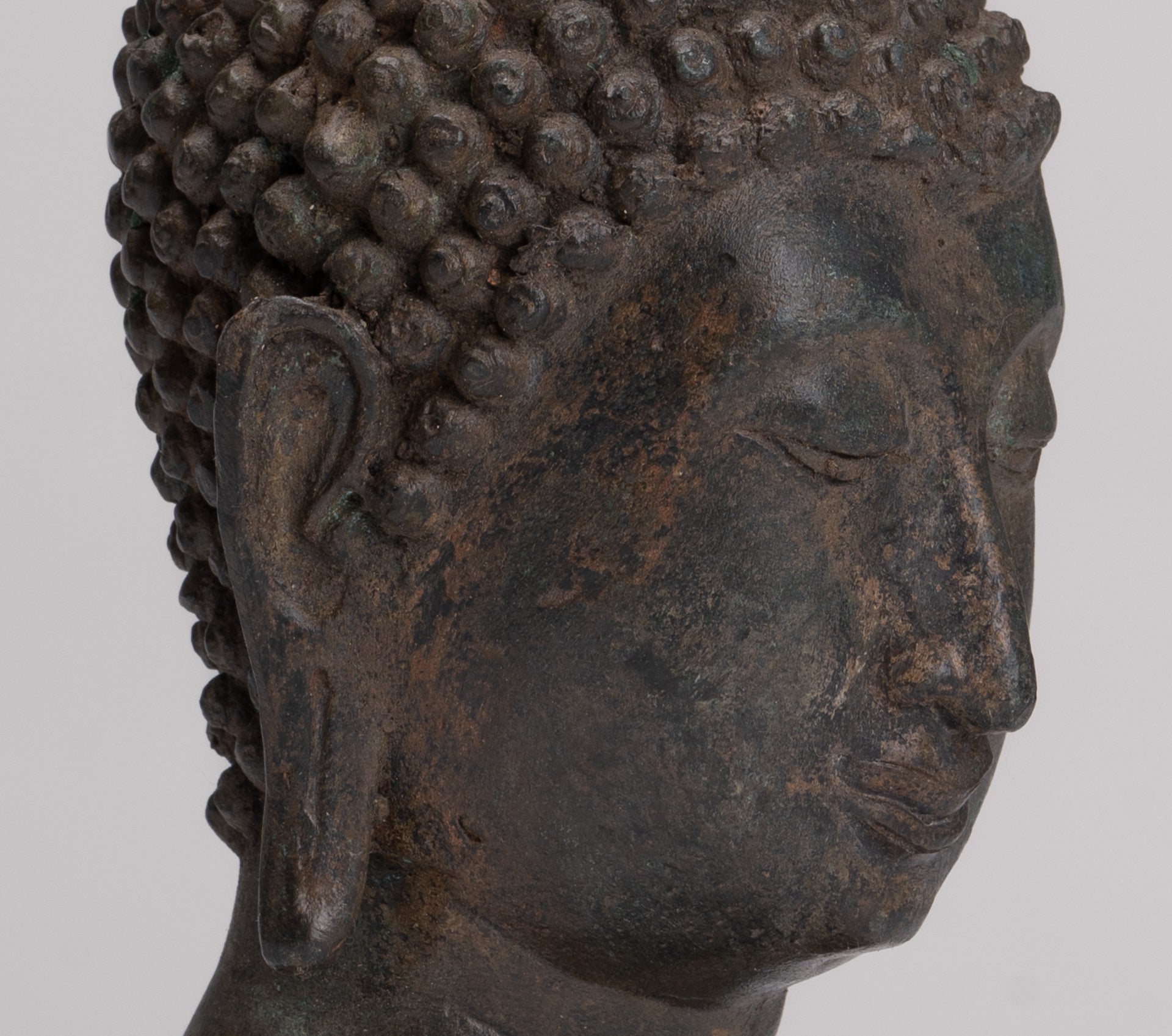 Buddha Head - Antique Thai Style Sukhothai Mounted Bronze Buddha Head - 22cm/9"