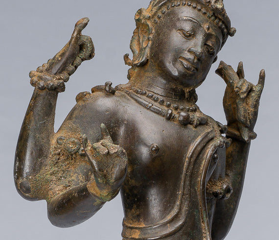 Statue de Tara - statue en bronze majapatit de style javanais ancien Devi Tara statue - 56 CM / 22 pouces