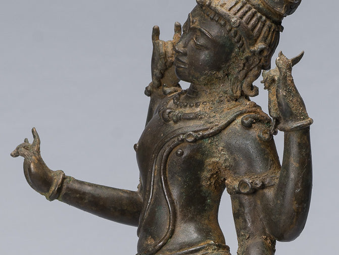 Statue de Tara - statue en bronze majapatit de style javanais ancien Devi Tara statue - 56 CM / 22 pouces