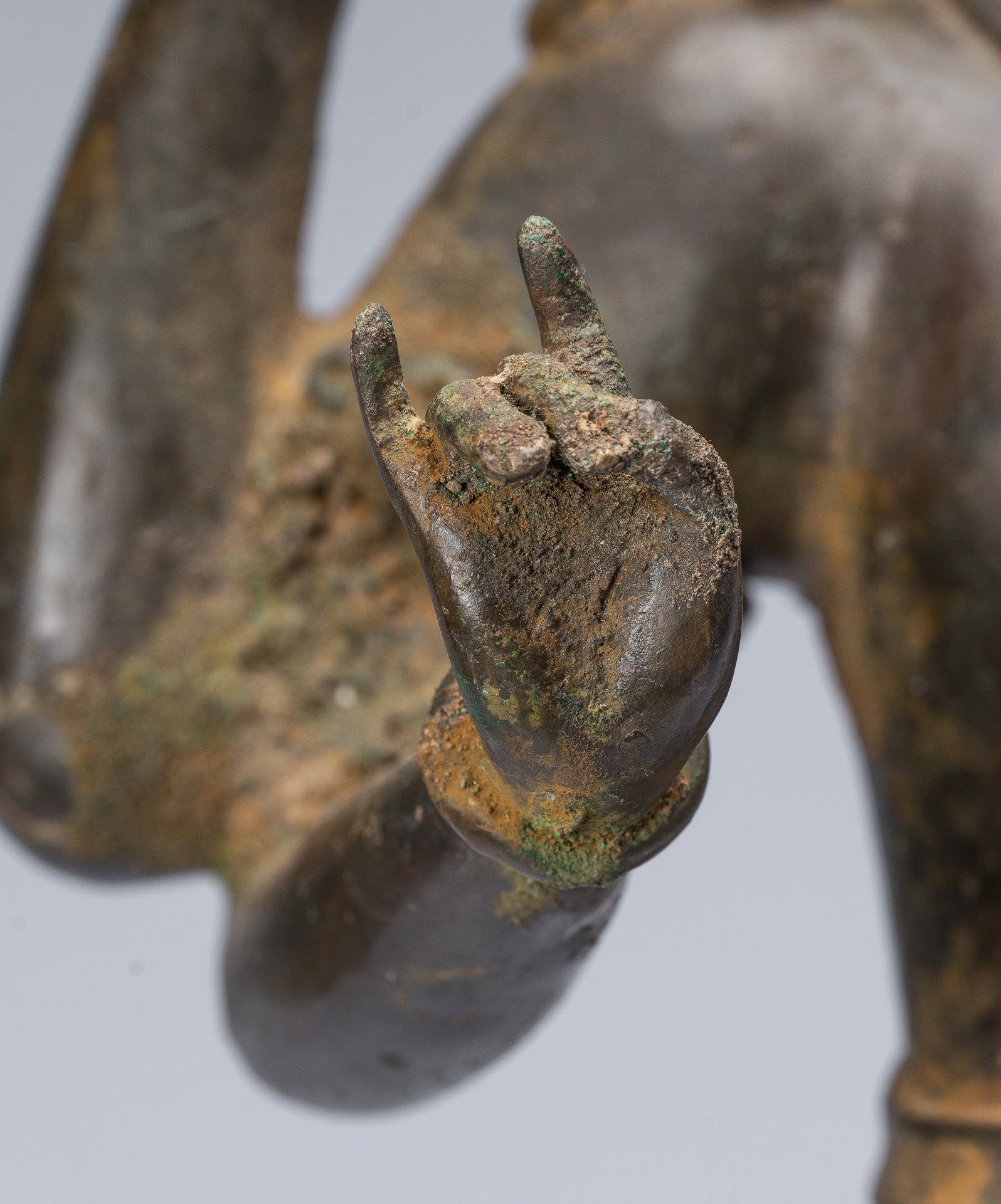 Statue de Tara - statue en bronze majapatit de style javanais ancien Devi Tara statue - 56 CM / 22 pouces