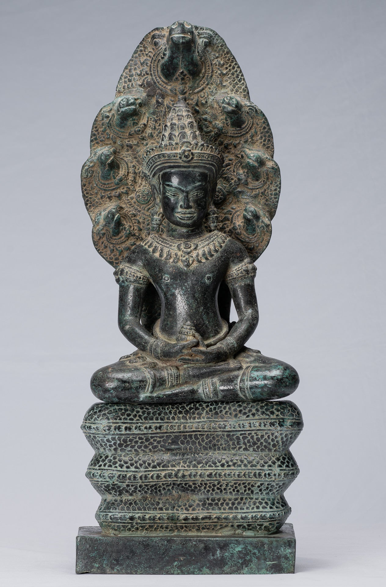 Statue de Bouddha – Bouddha de méditation Naga assis en bronze de style Bayon antique khmer – 57 cm/23"