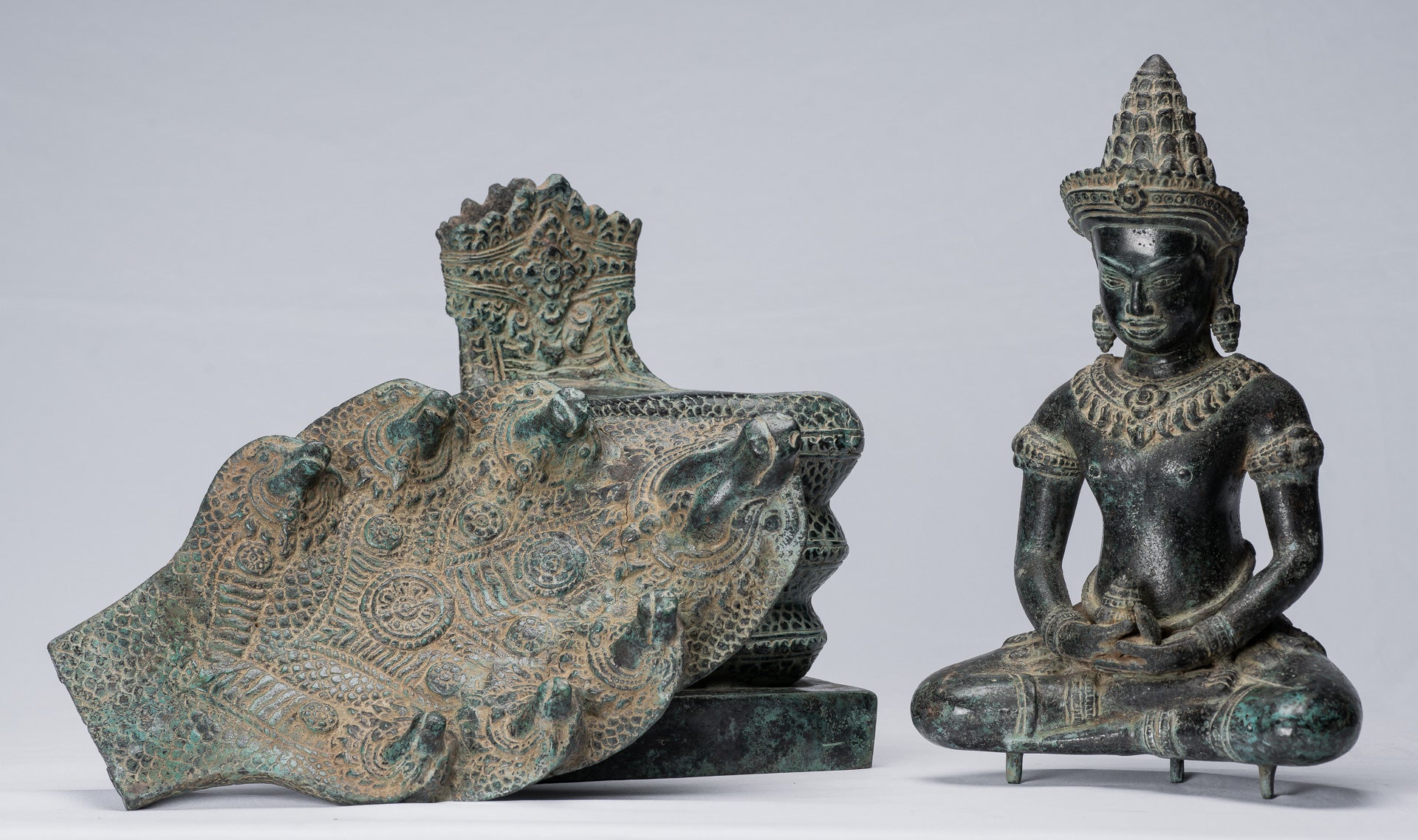 Statue de Bouddha – Bouddha de méditation Naga assis en bronze de style Bayon antique khmer – 57 cm/23"