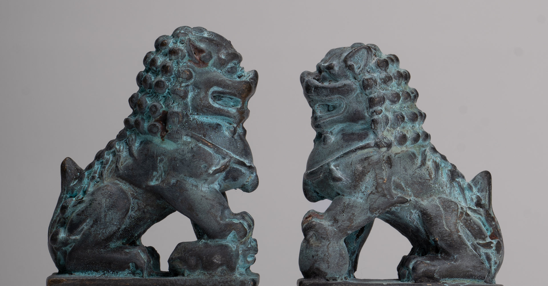 Antique Chinese Style Temple Guardian Lions Shishi Lions Foo Dogs Imperial Lions (Pair) - 10.5cm/4"