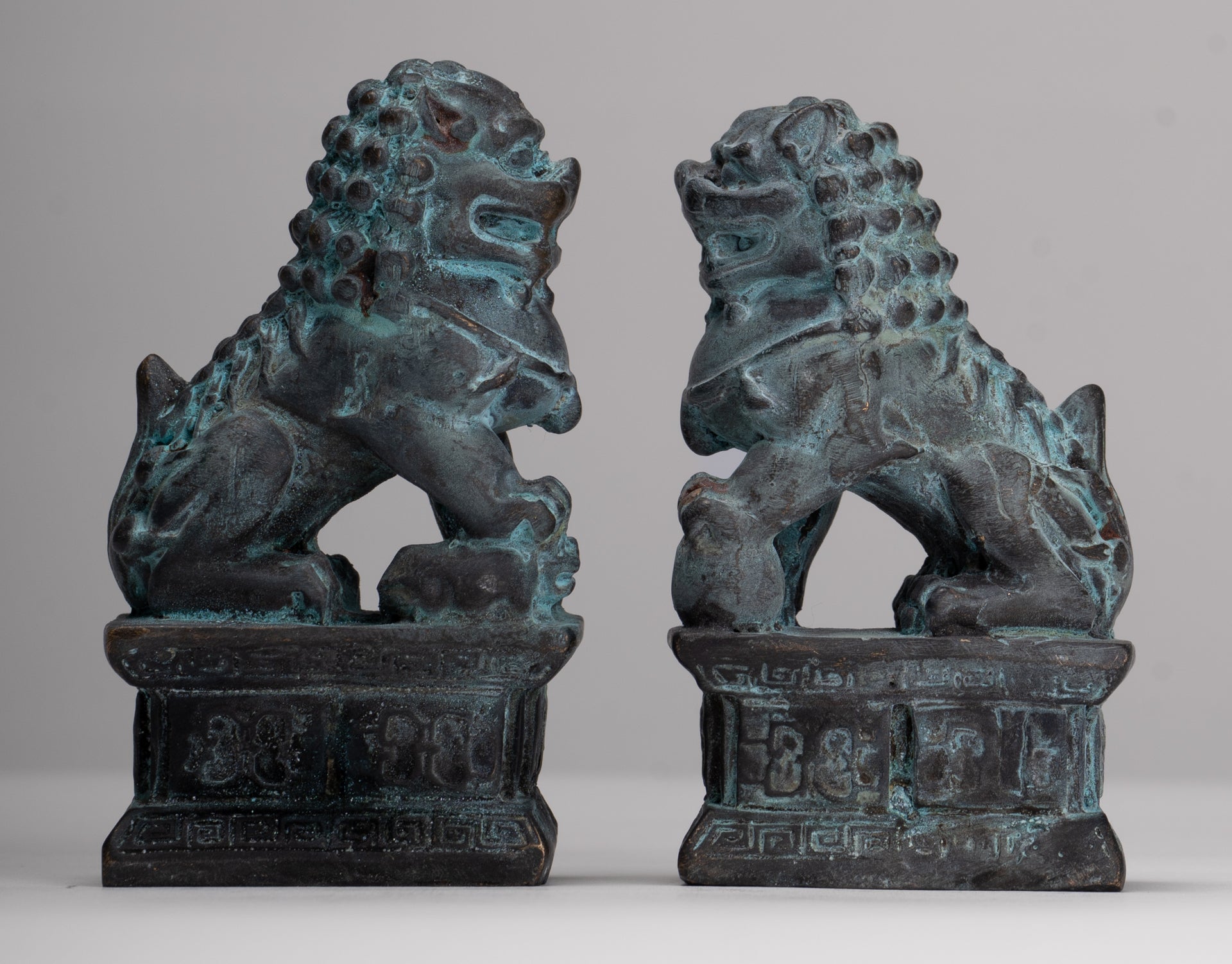 Antique Chinese Style Temple Guardian Lions Shishi Lions Foo Dogs Imperial Lions (Pair) - 10.5cm/4"