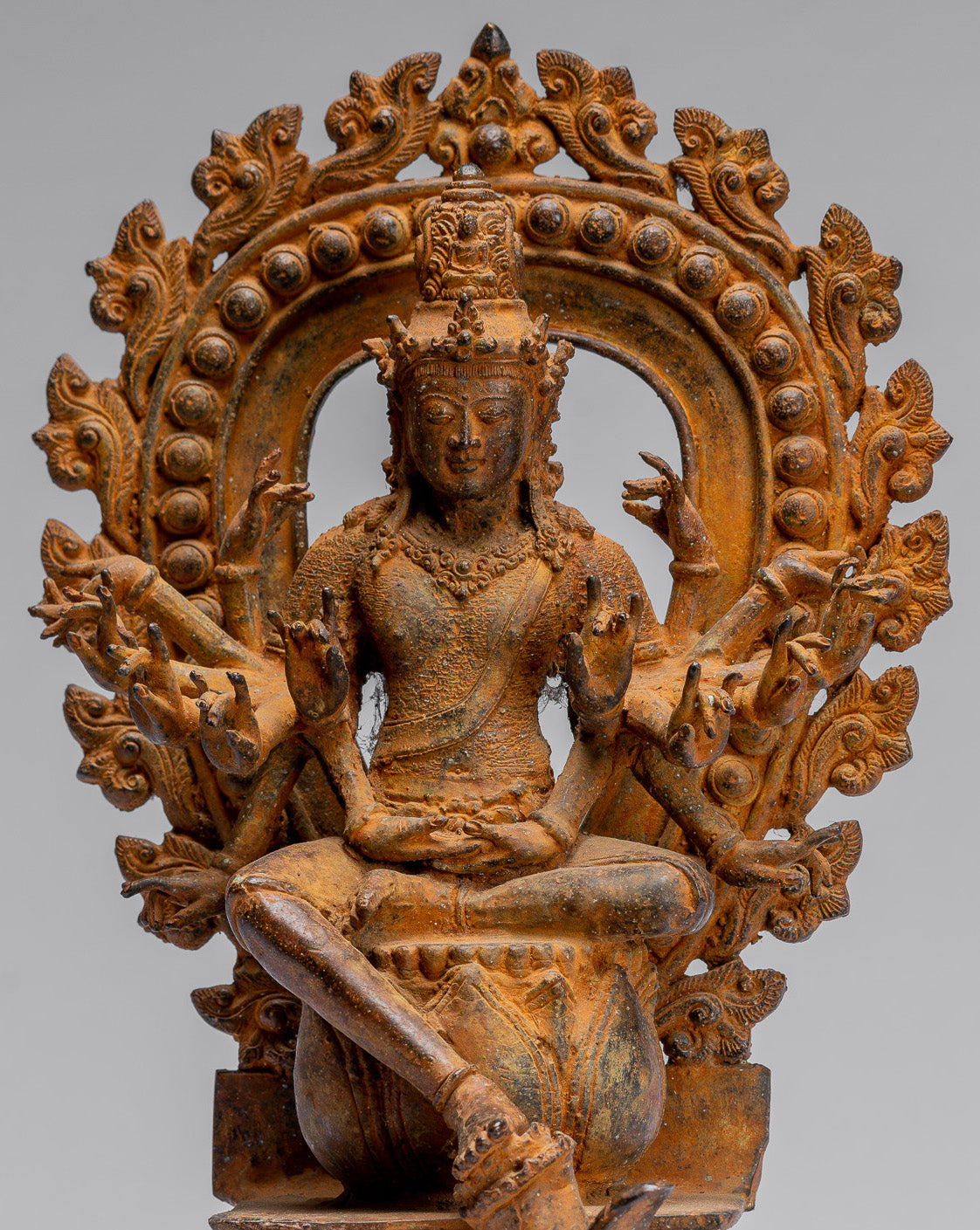 Statua Bodhisattva - Antique stile indonesiano giavanese a 16 bracci Avalokiteshvara Bodhisattva Statua - 28 cm/11 "