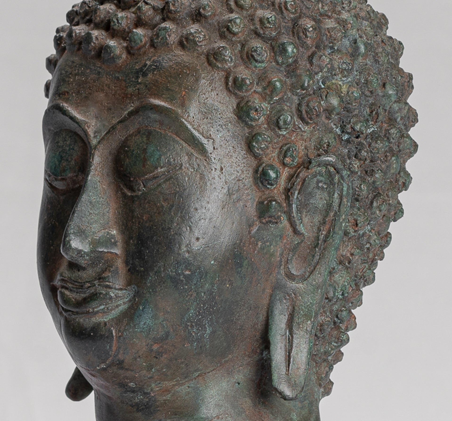 Buddha Head - Antique Thai Style Sukhothai Mounted Bronze Buddha Head - 29cm/12"