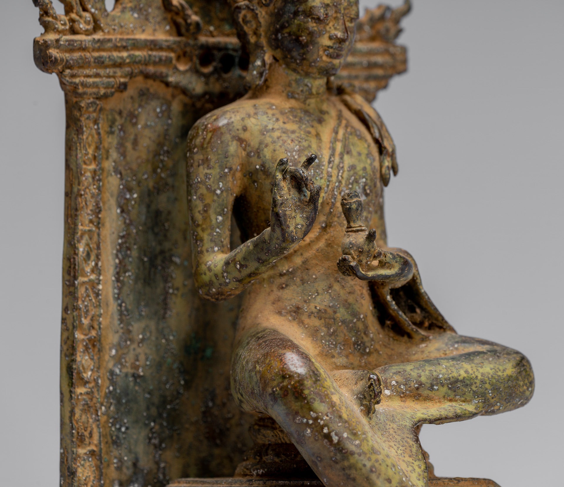 Estatua de Buda - Estilo indonesio antiguo de bronce sentado Javanese Buda - 27 cm/11 "