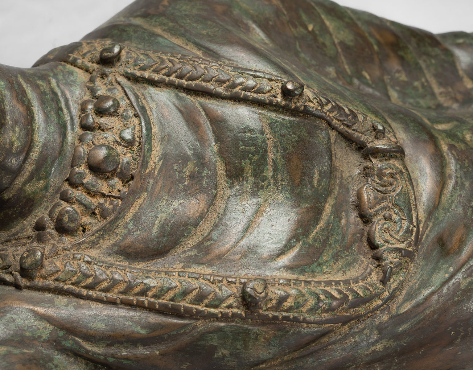 Estatua de bronce de estilo indio antiguo reclinable Vishnu - 95cm/38 "de largo