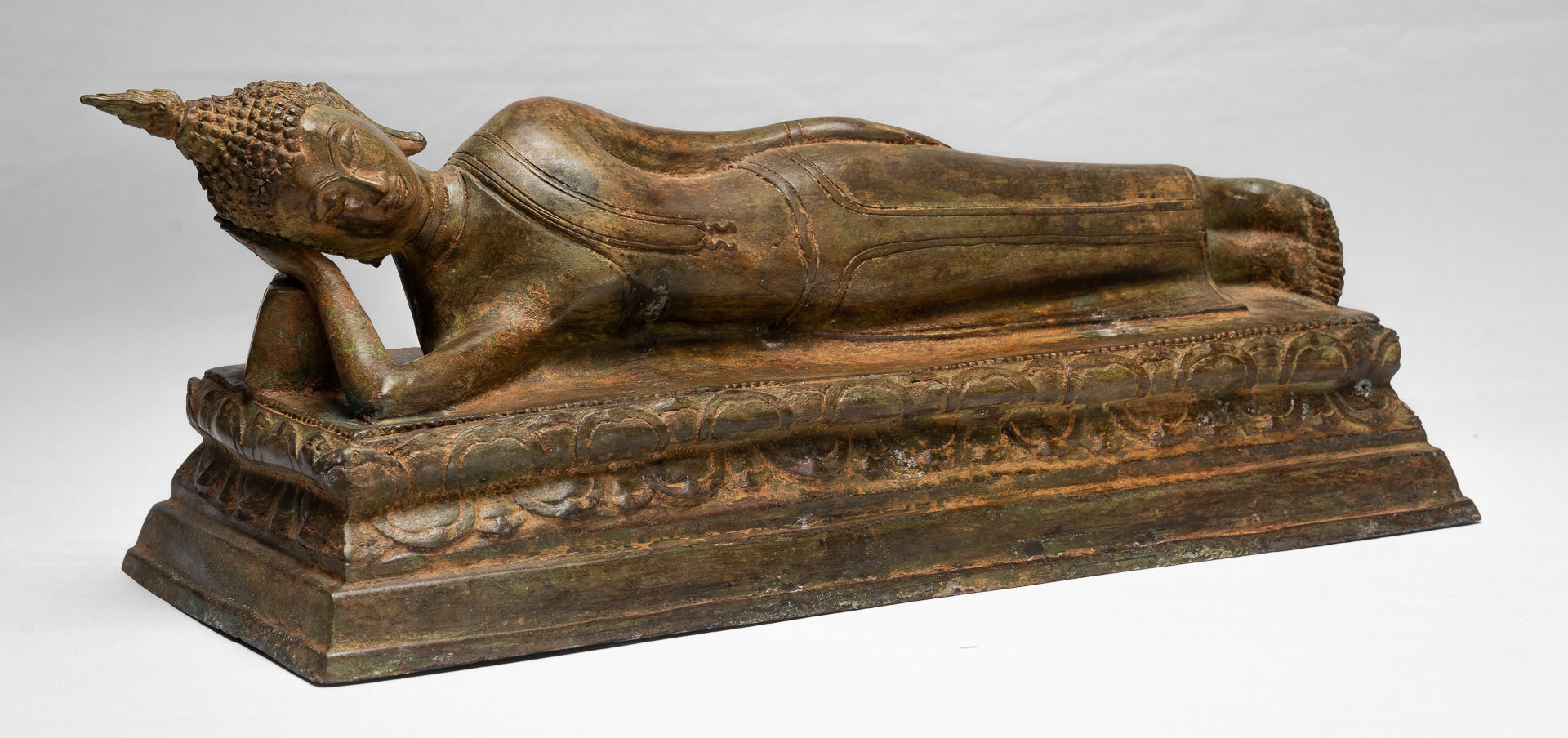 Statua Buddha - Antique Thai Thai Bronzo Sukhothai Reclining Nirvana Buddha Statua - 55cm/22 "