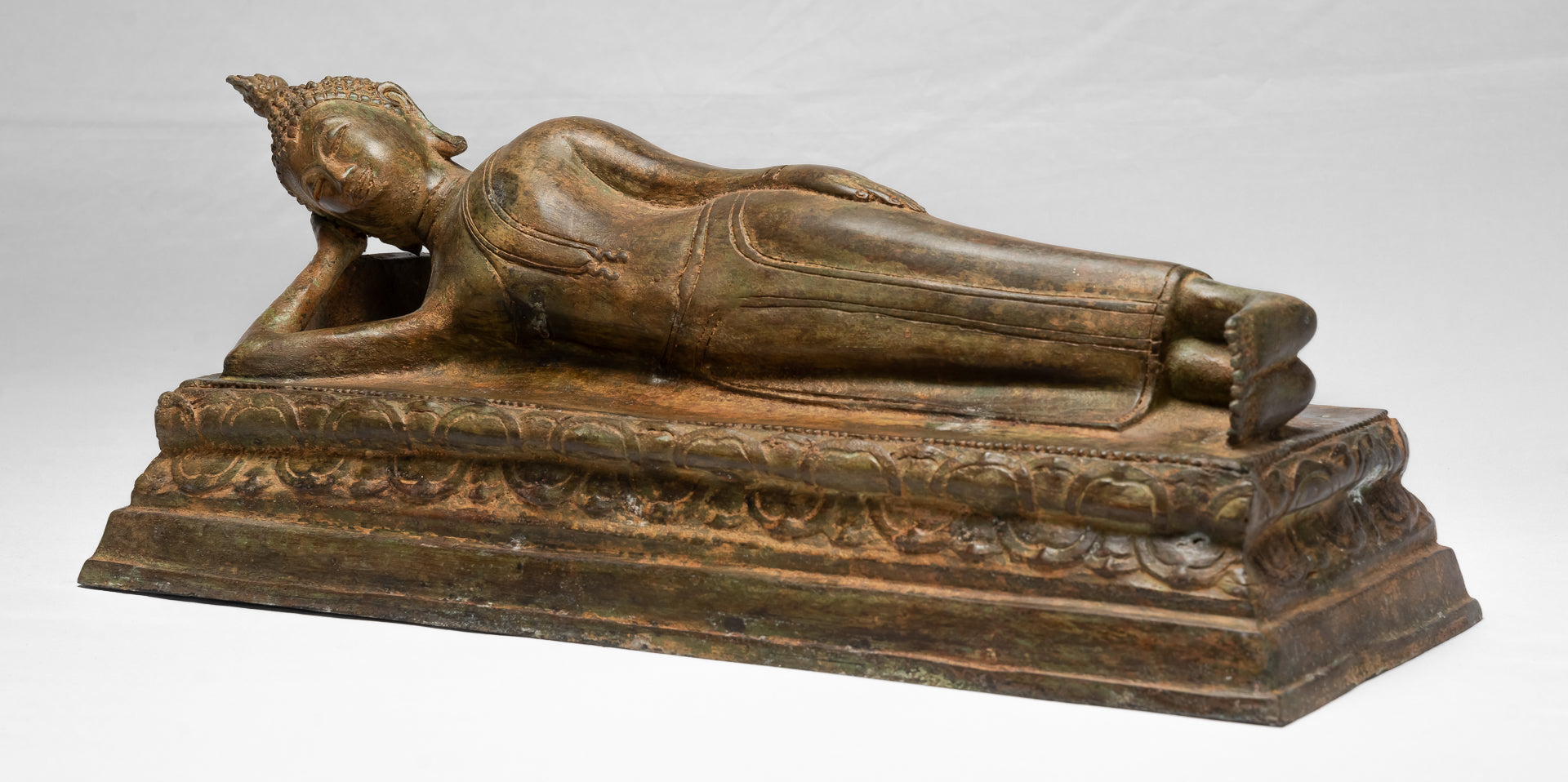 Statua Buddha - Antique Thai Thai Bronzo Sukhothai Reclining Nirvana Buddha Statua - 55cm/22 "