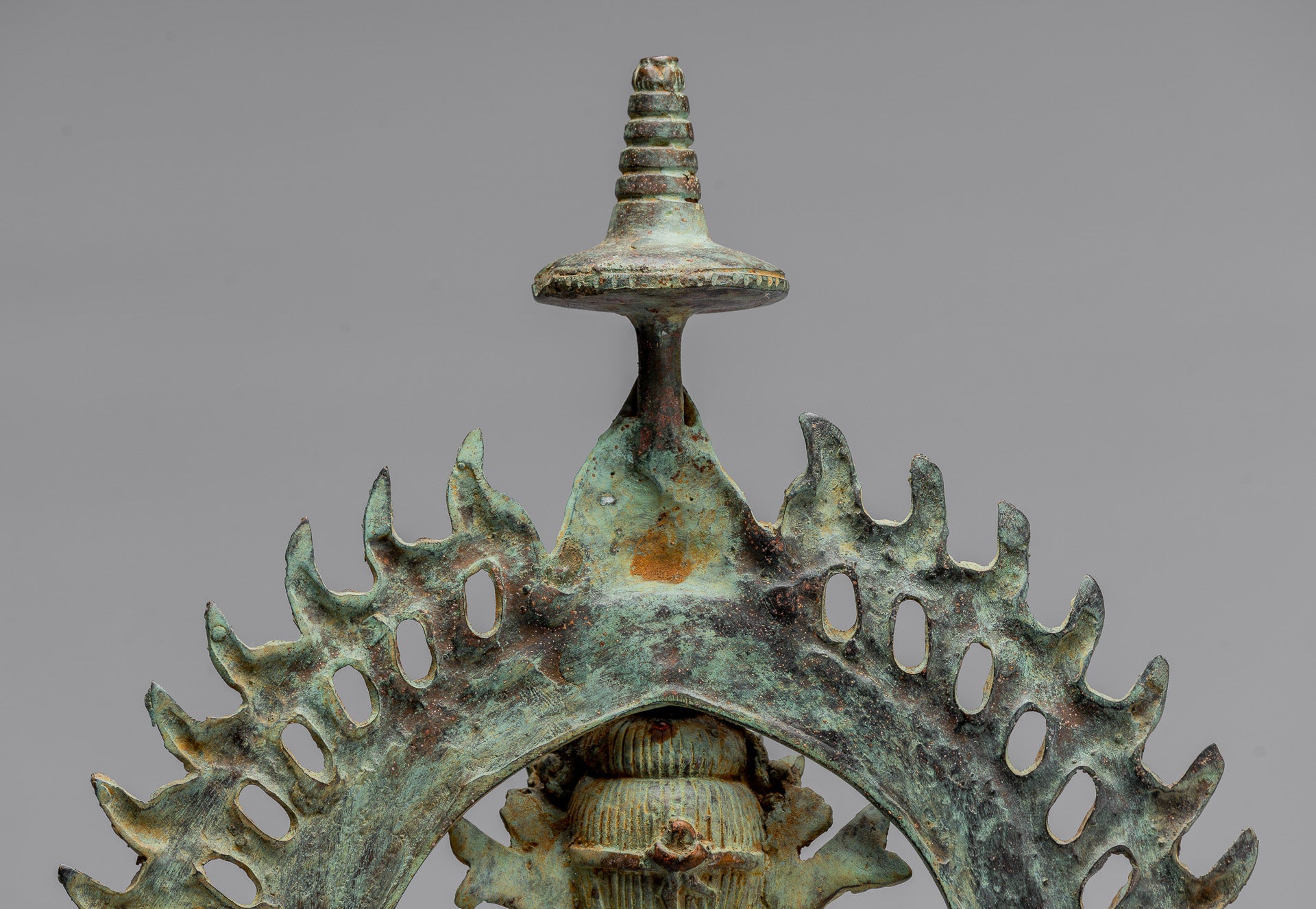 Statue di Buddha - Antique in stile indonesiano Bronzo Meditazione giavanese Statua di Buddha - 49 cm/20 "