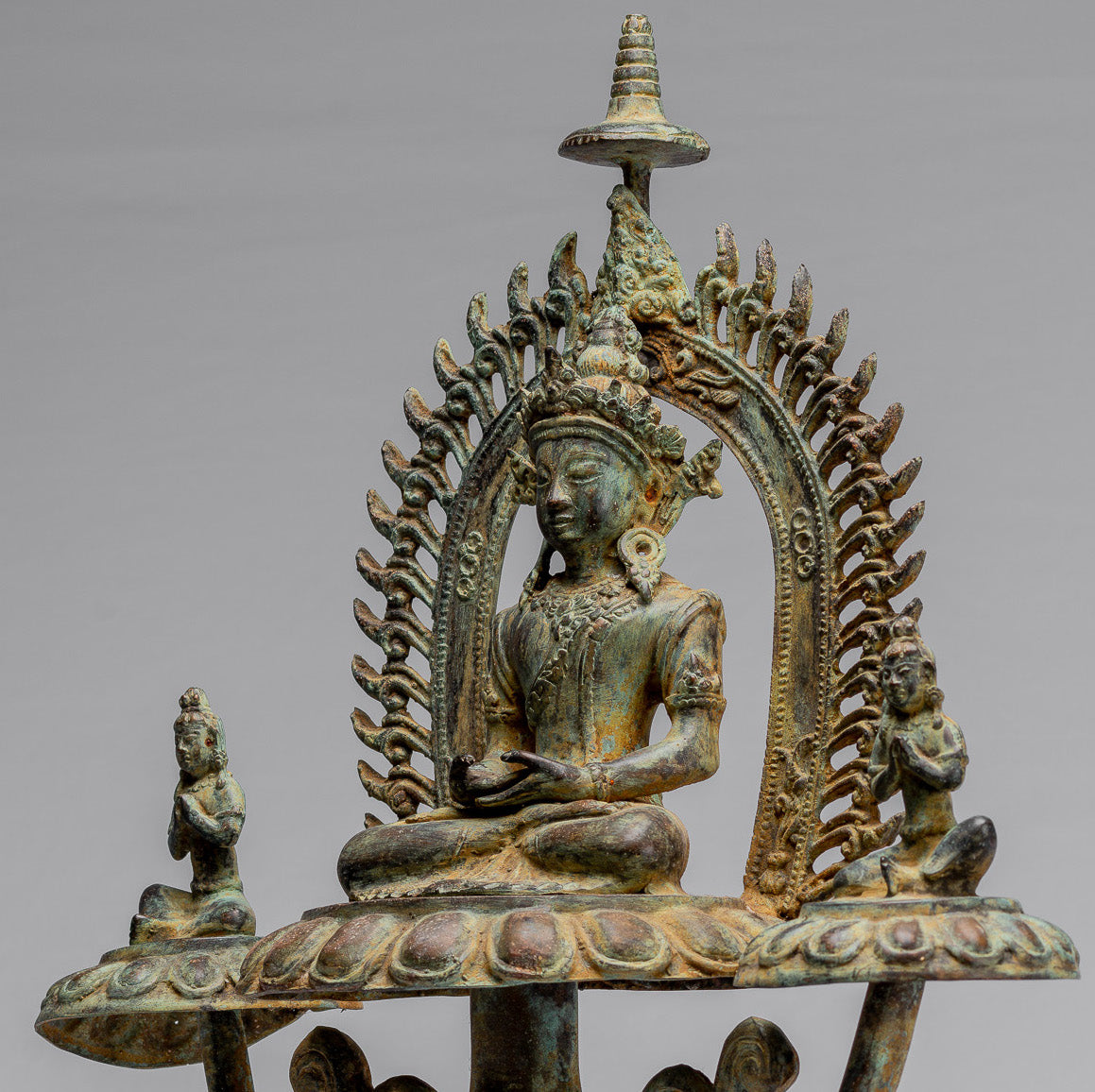 Statue di Buddha - Antique in stile indonesiano Bronzo Meditazione giavanese Statua di Buddha - 49 cm/20 "