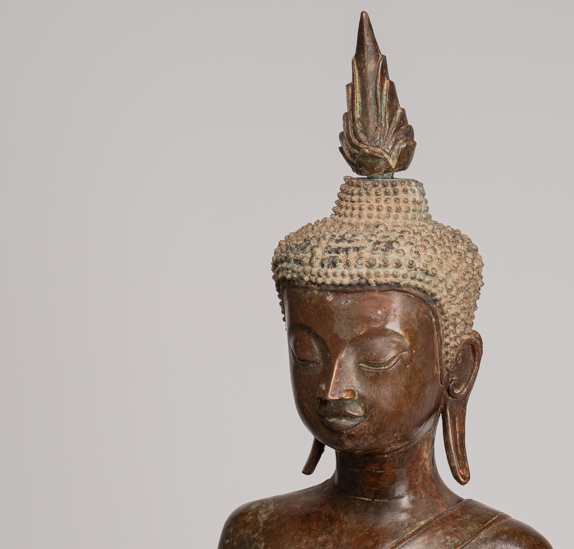 Buddha Statue - Antike thailändische Chiang -Sprosse sitzende Aufklärung Buddha Statue - 104cm/42 "
