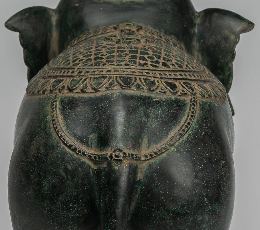 Antique Khmer Style Bronze in piedi statua di elefante - 38 cm/15 "di altezza