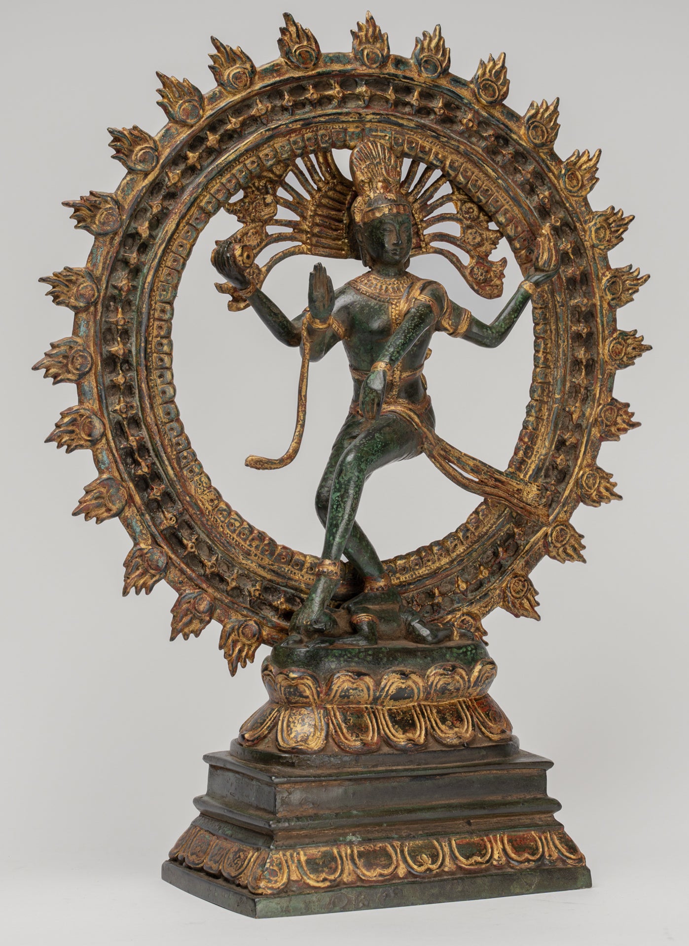 Shiva Statue - Antique Indian Style Bronze Dancing Shiva statue as Lord Nataraja - 42cm(17") Tall