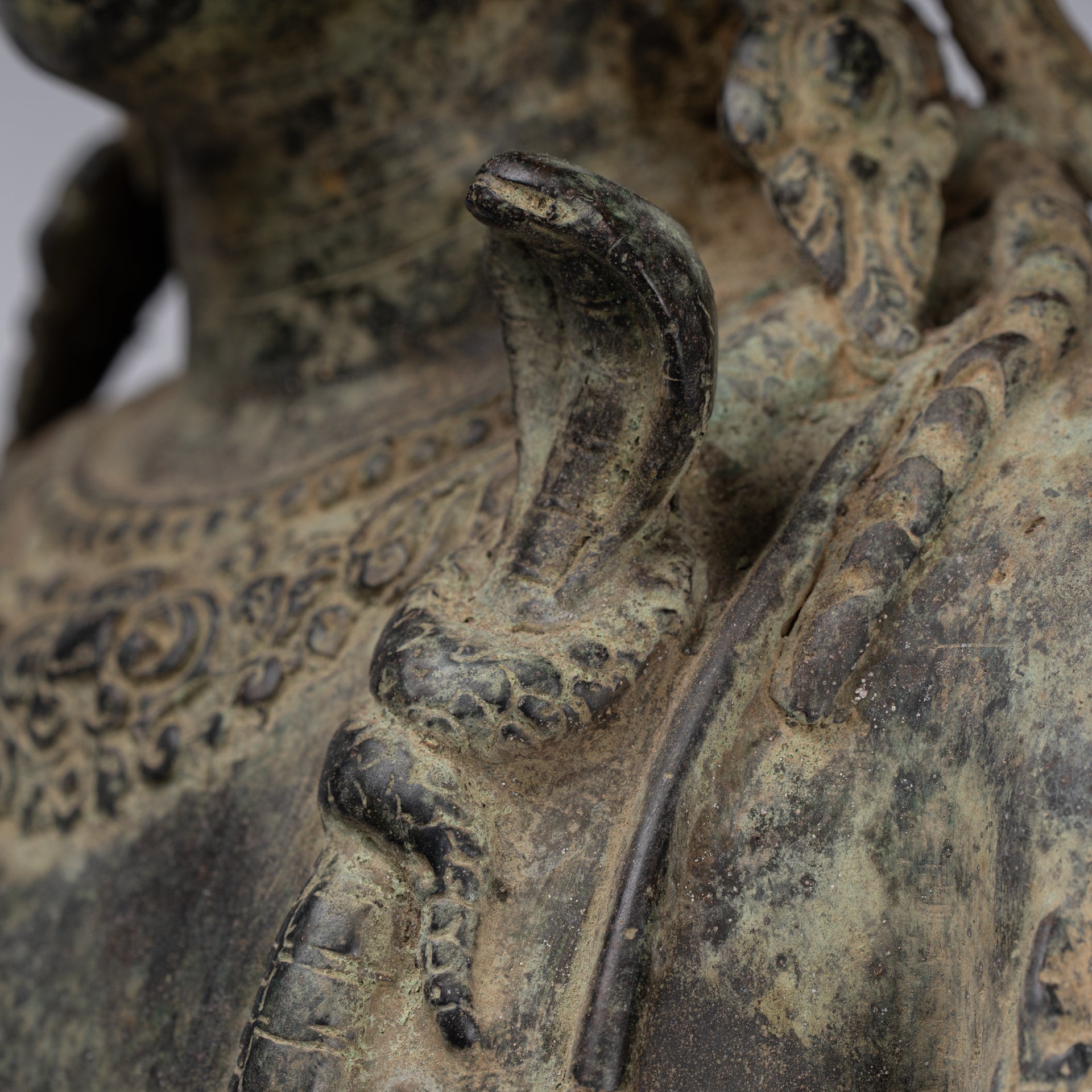 Estatua Shiva - Estatua de 4 brazos de estilo de bronce indonesio antiguo de estilo indonesio - 82 cm/33 "