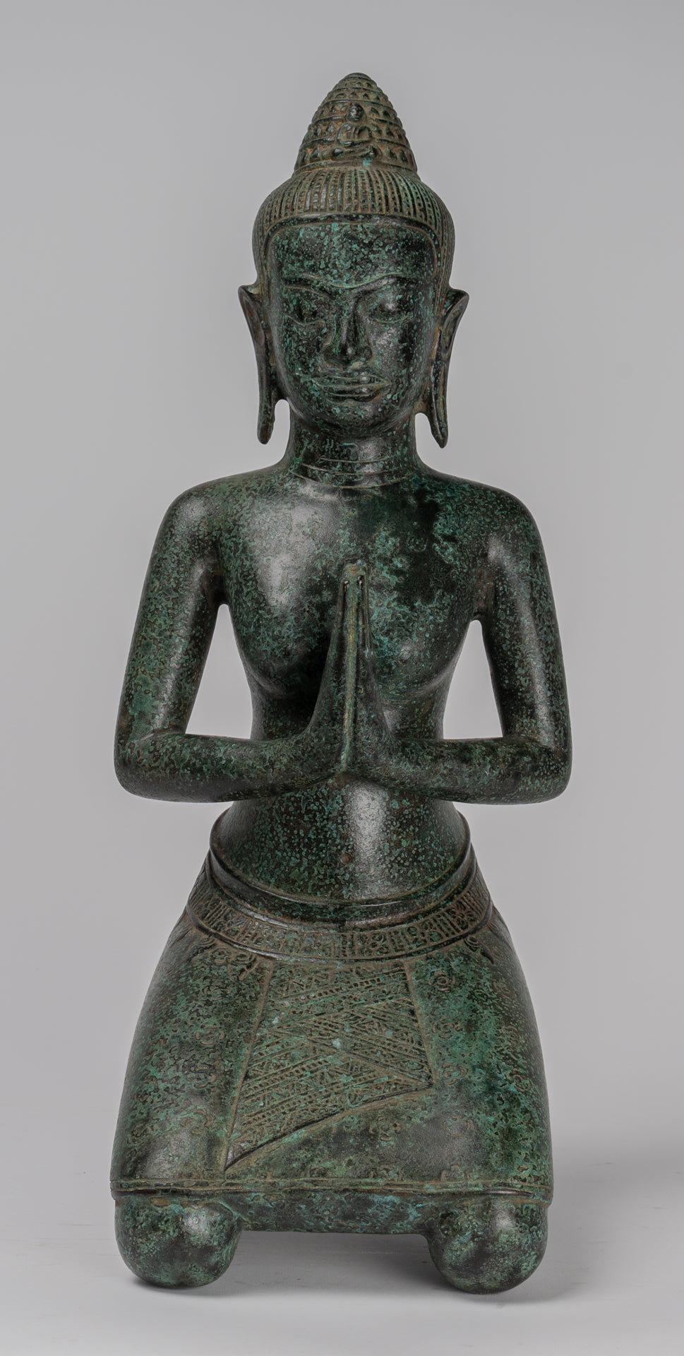 Estatua de la deidad - Estatua / Diosa de estilo jemer de estilo jemer.