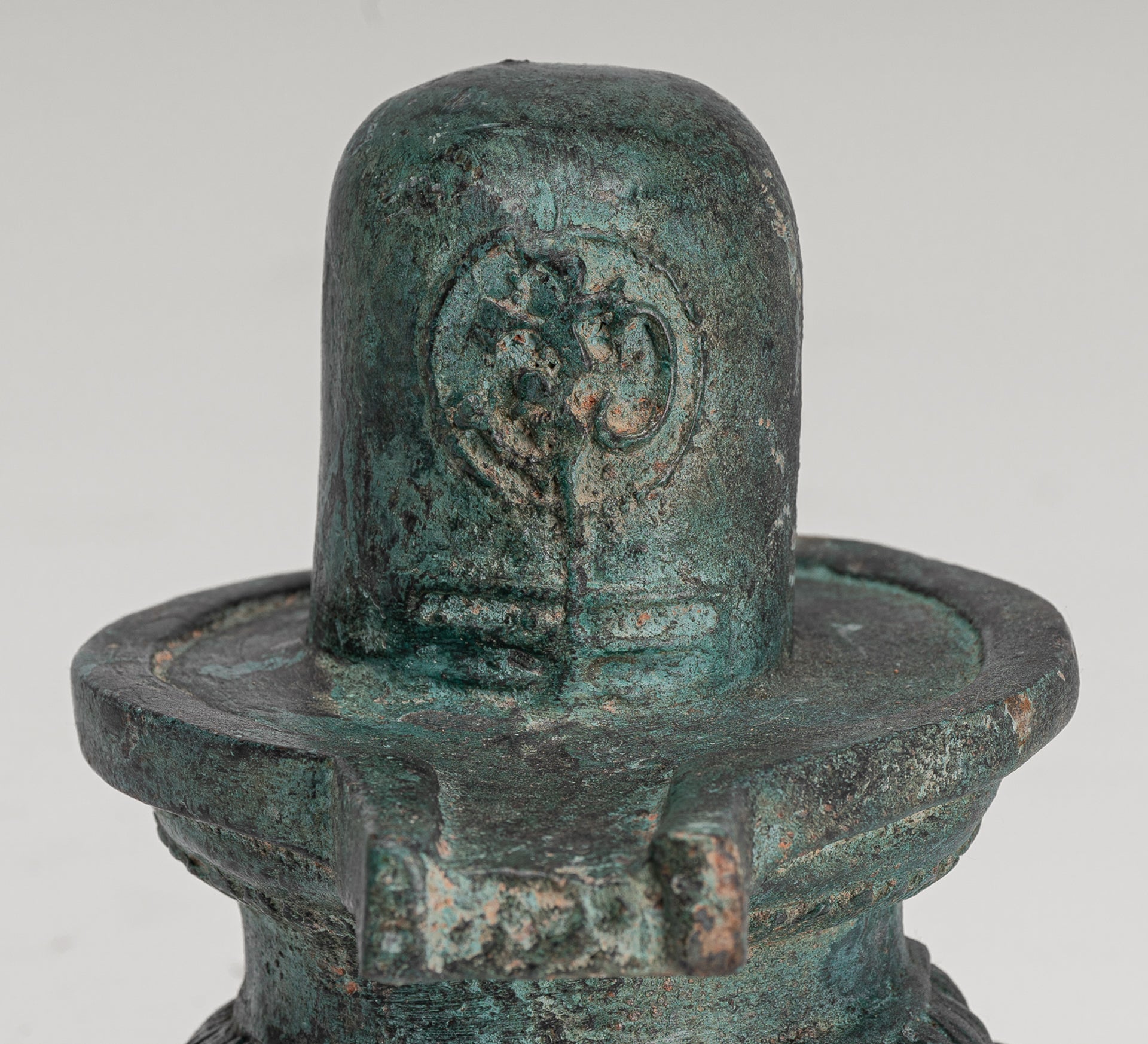 Linga - Antique Indian Style South Asia Bronze Shiva Linga / Lingnum & Yoni - 15cm/6"