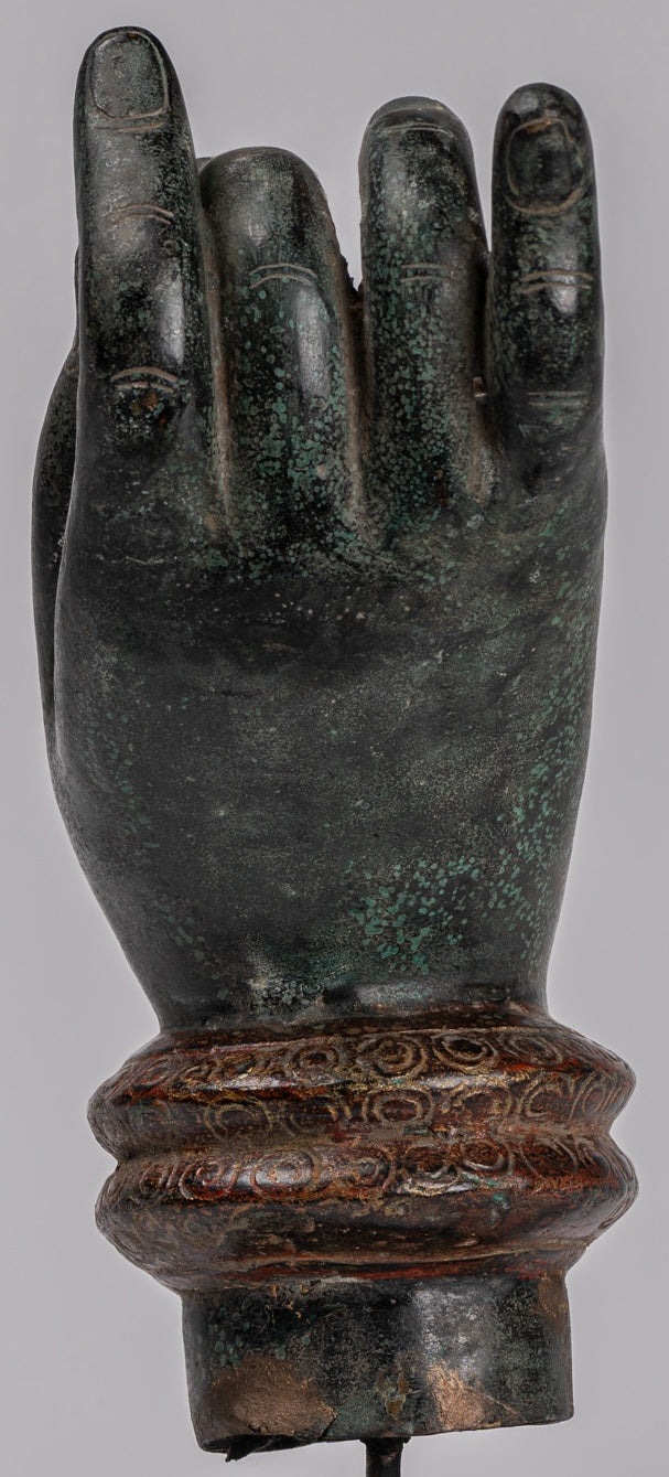 Mano de enseñanza de bronce del sudeste asiático de estilo jemer montado - 29 cm/12 "