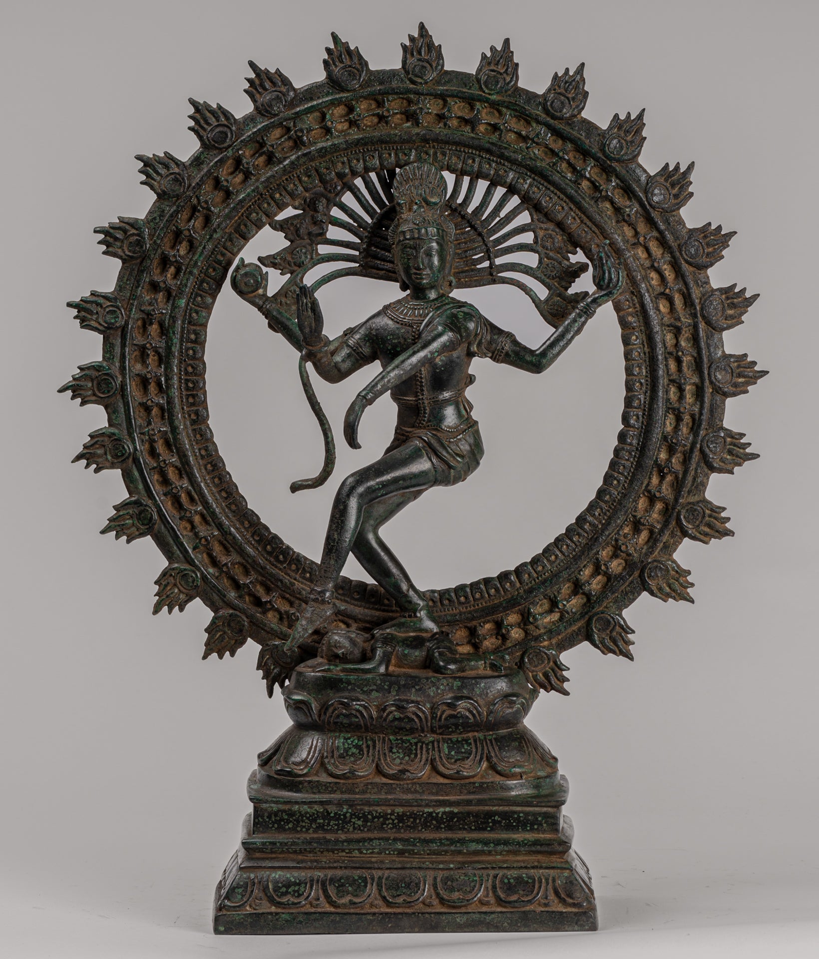 Shiva Statue - Antique Indian Style Bronze Dancing Shiva statue as Lord Nataraja - 42cm(17") Tall