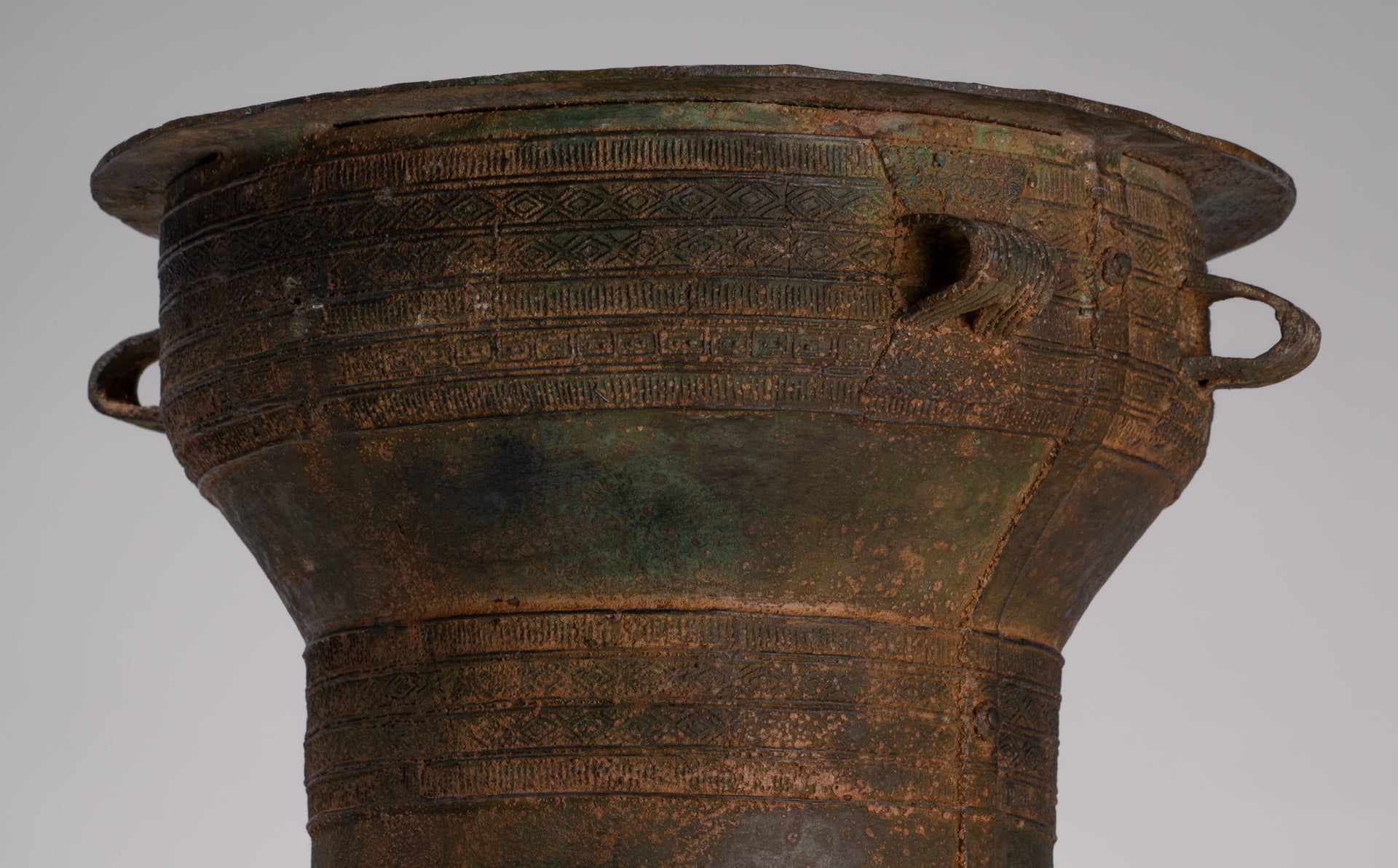 Vietnamese Rain Drum - Antique Vietnamese Style Bronze Free Standing Rain Drum - 47cm/19"Vietnamese Rain Drum - Antique Vietnamese Style Bronze Free Standing Rain Drum - 47cm/19"