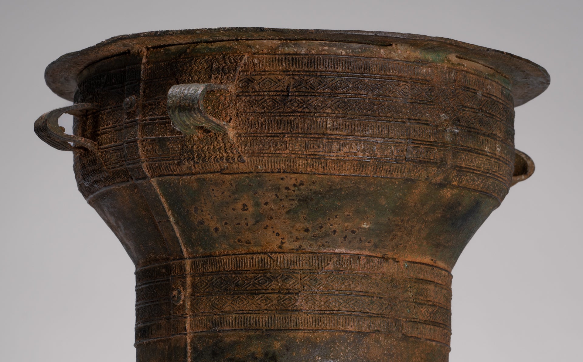 Vietnamese Rain Drum - Antique Vietnamese Style Bronze Free Standing Rain Drum - 47cm/19"