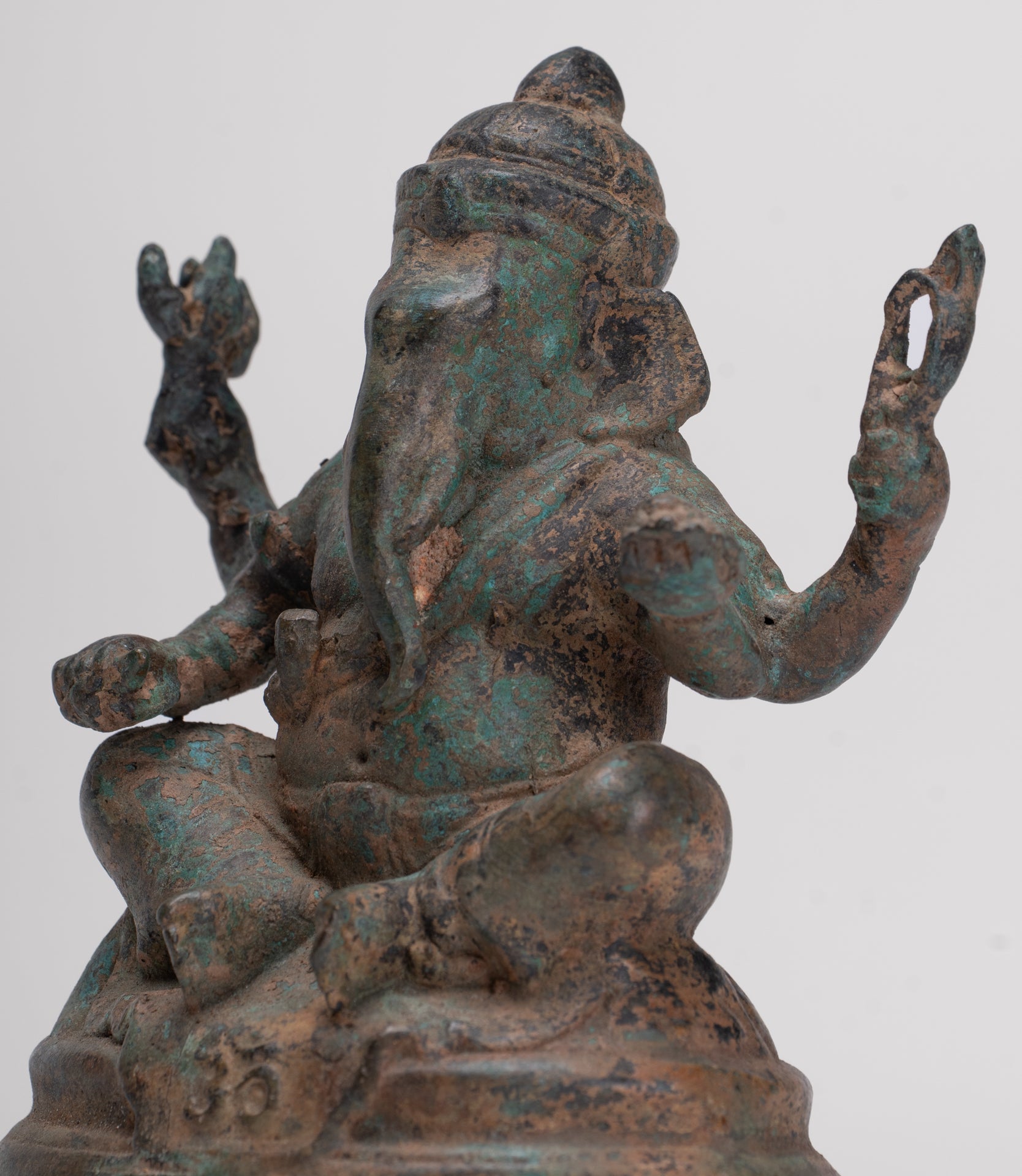 Ganesha Statue - Antique Thai Style Bronze Seated 4-Arm Ganesha Statue - 12cm/5"