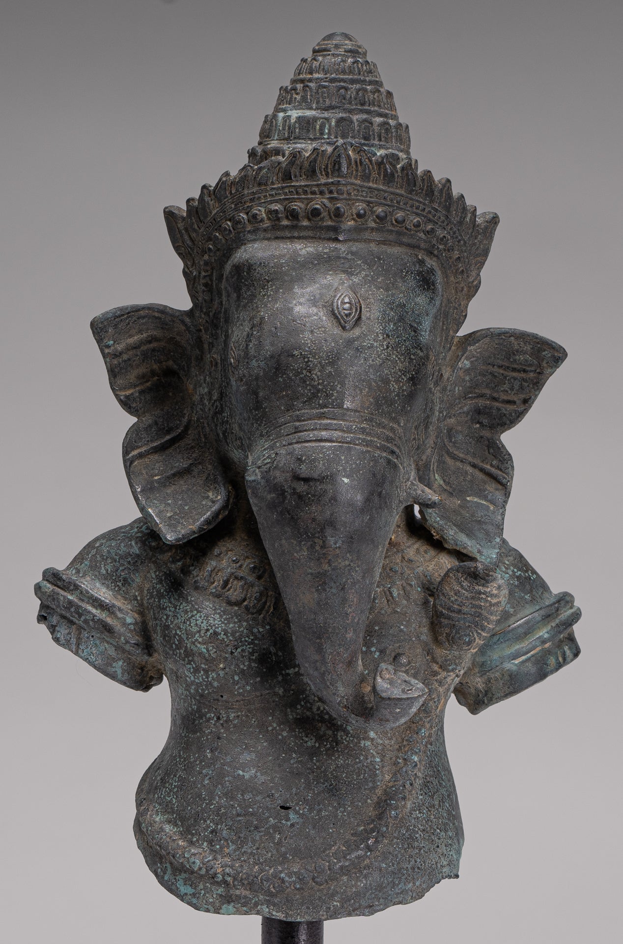 Elephant - Antique Khmer Style Mounted Bronze Bayon Style Elephant Statue - 37cm/15" Tall