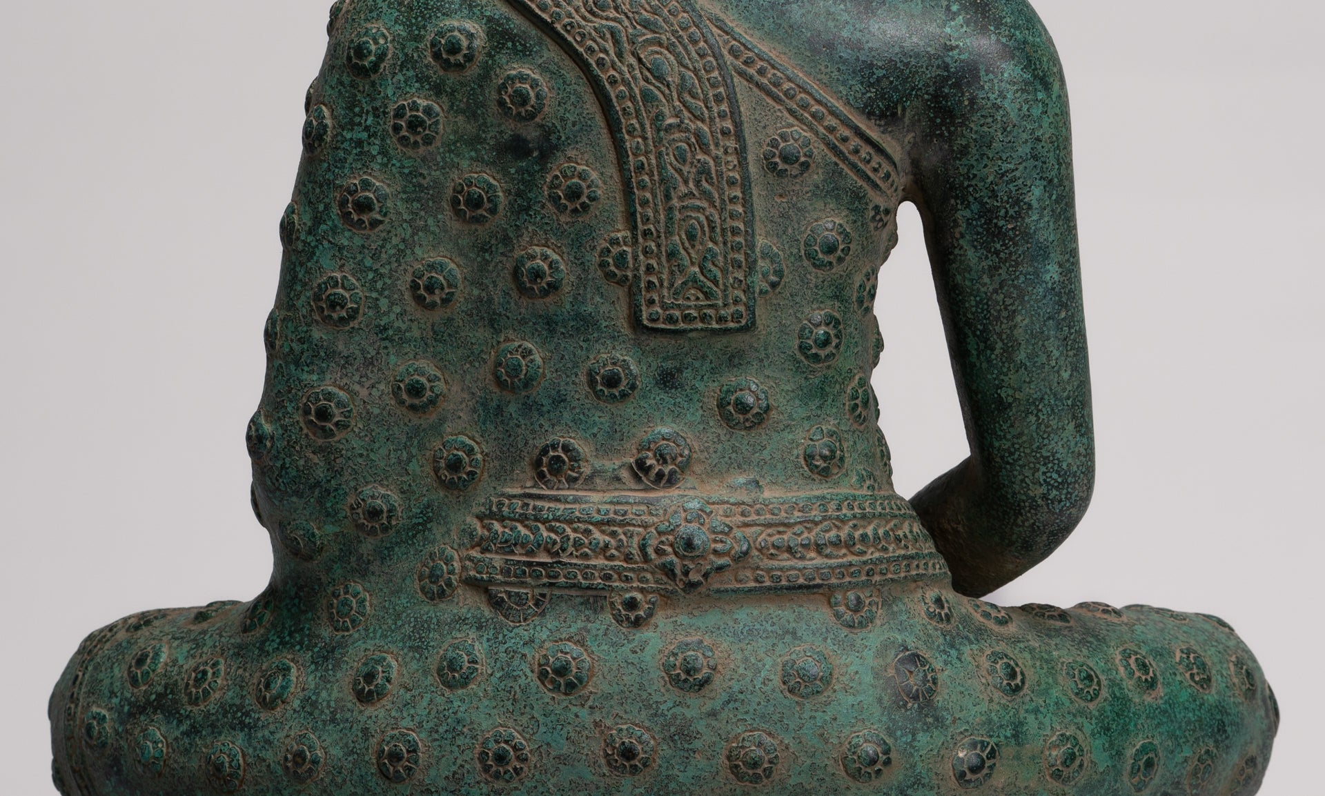 Buddha Statue - Antique Khmer Style Bronze Seated Amitabha Meditation Buddha Statue - 53cm/21"