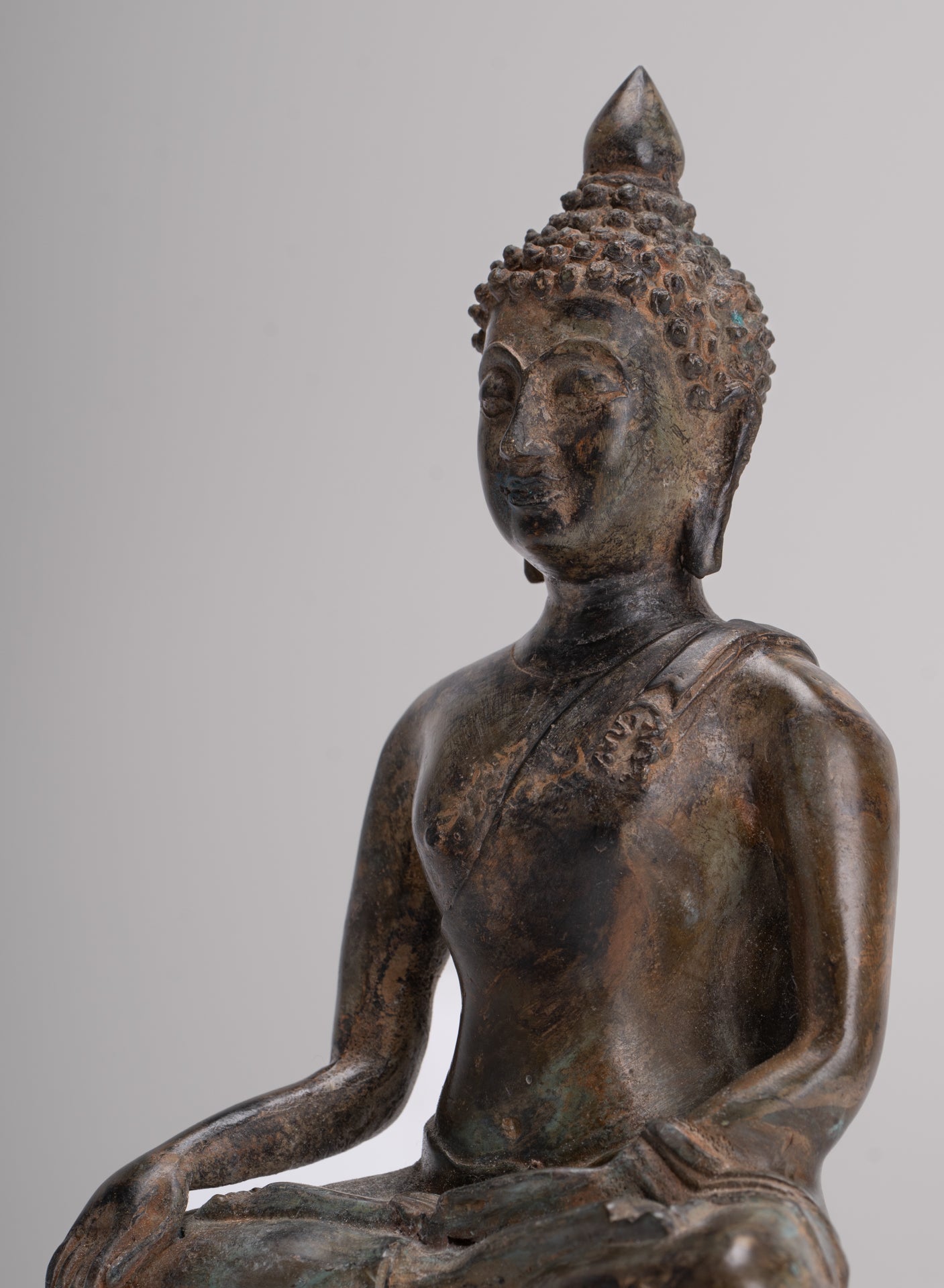 Buddha Statue - Antique Thai Style Bronze Chiang Saen Enlightenment Buddha Statue - 18cm/7"
