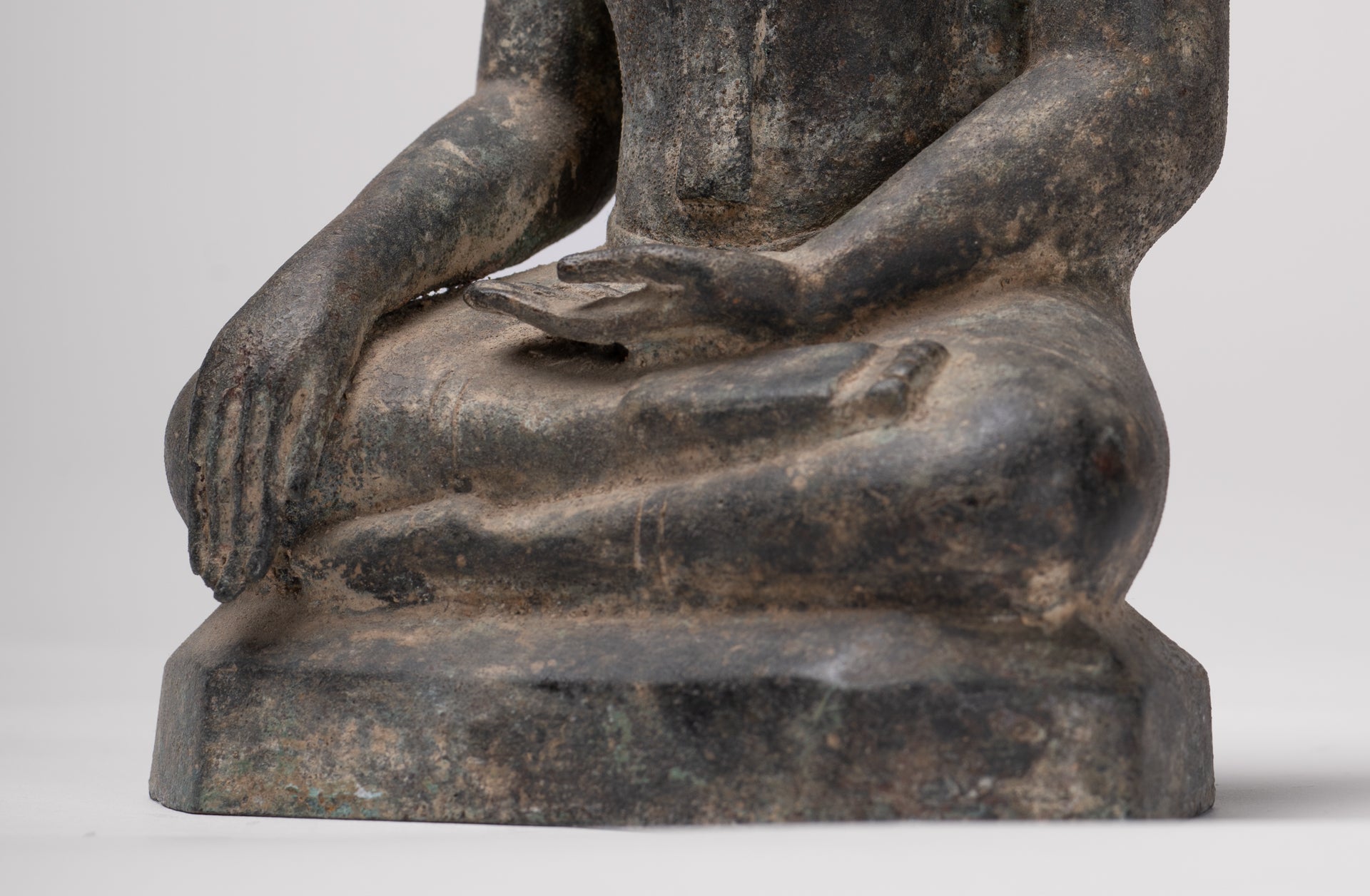 Buddha Statue - Antique U Thong Style Bronze Enlightenment Buddha Statue - 23.5cm/9"