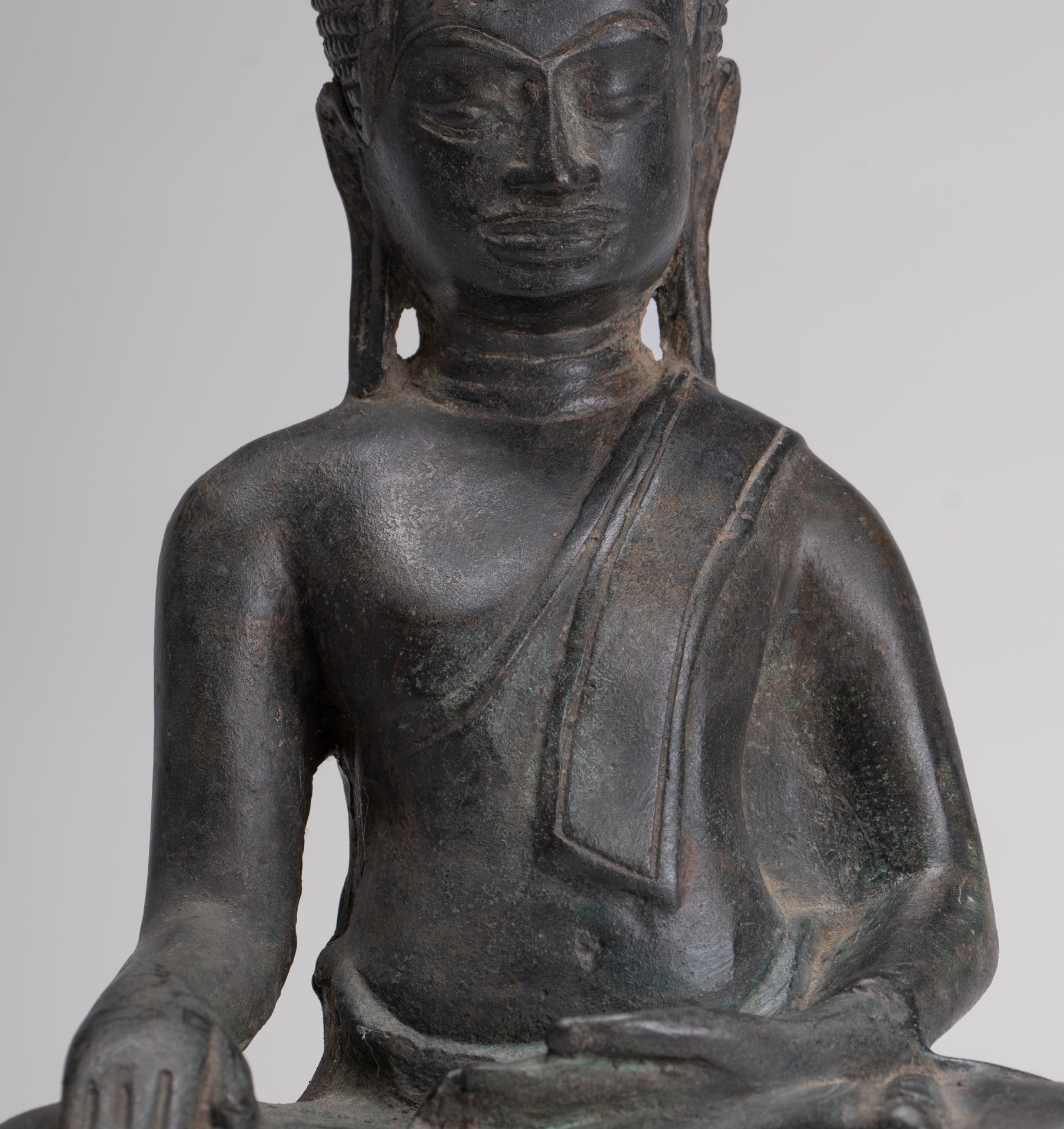 Buddha Statue - Antique Lopburi Style Seated Enlightenment Buddha Statue - 21cm/8"