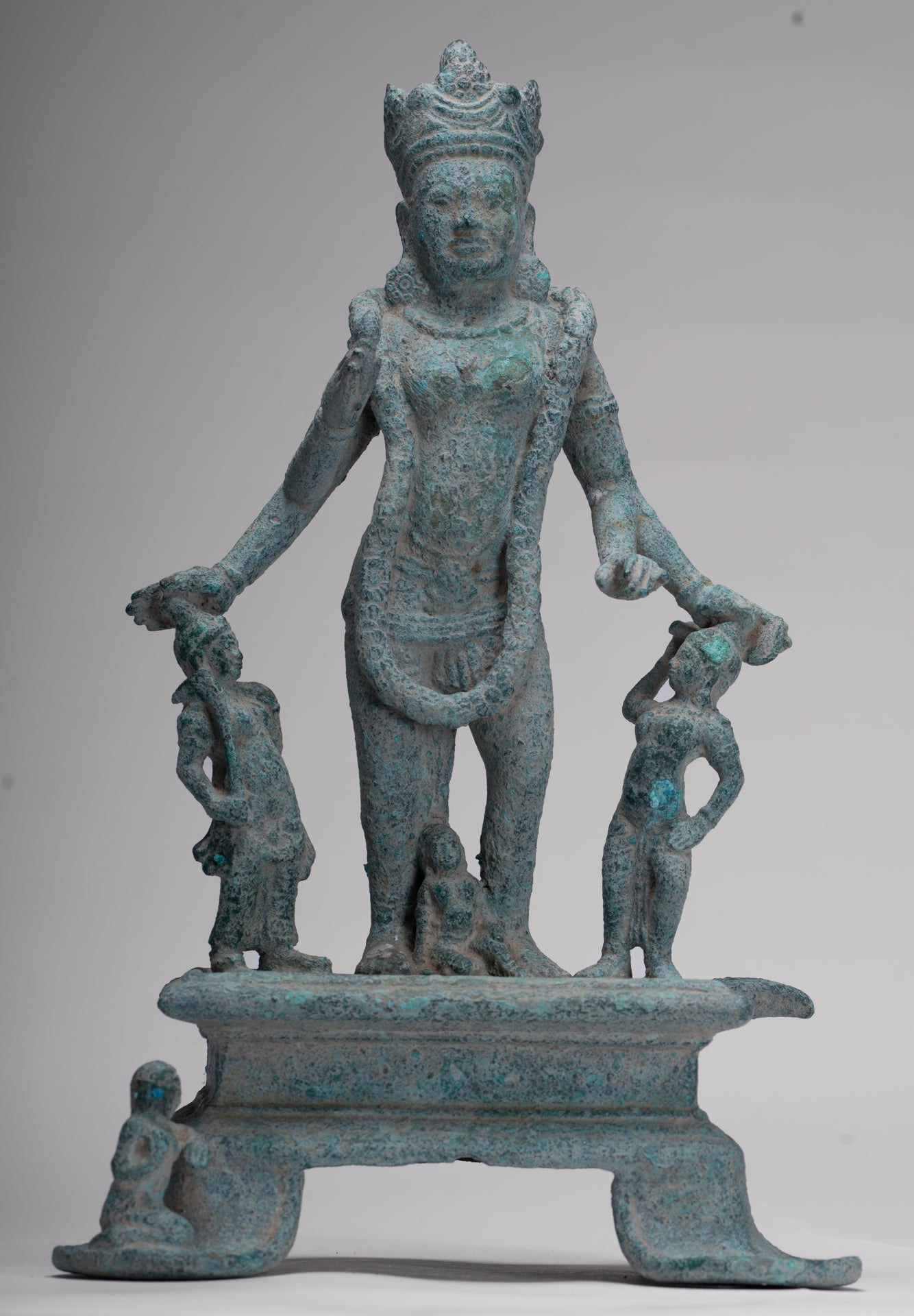 Vishnu Statue - Antique Phnom Da Style Khmer Vishnu with Gadanari and Chakrapurusha - 39cm/16"