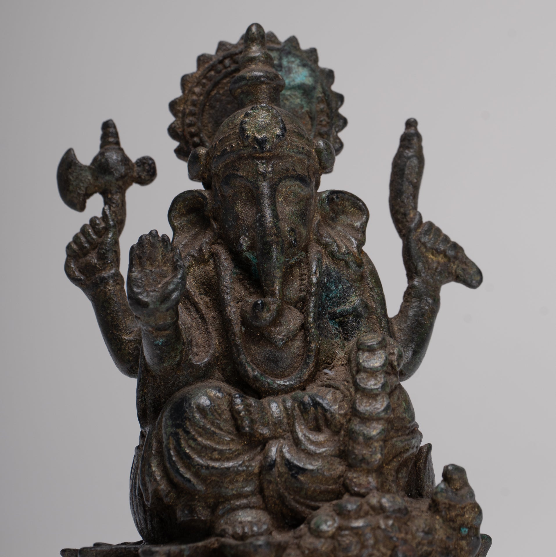 Ganesha Statue - Antique Thai Style Seated Bronze Ganesh Statue - 10cm/4"