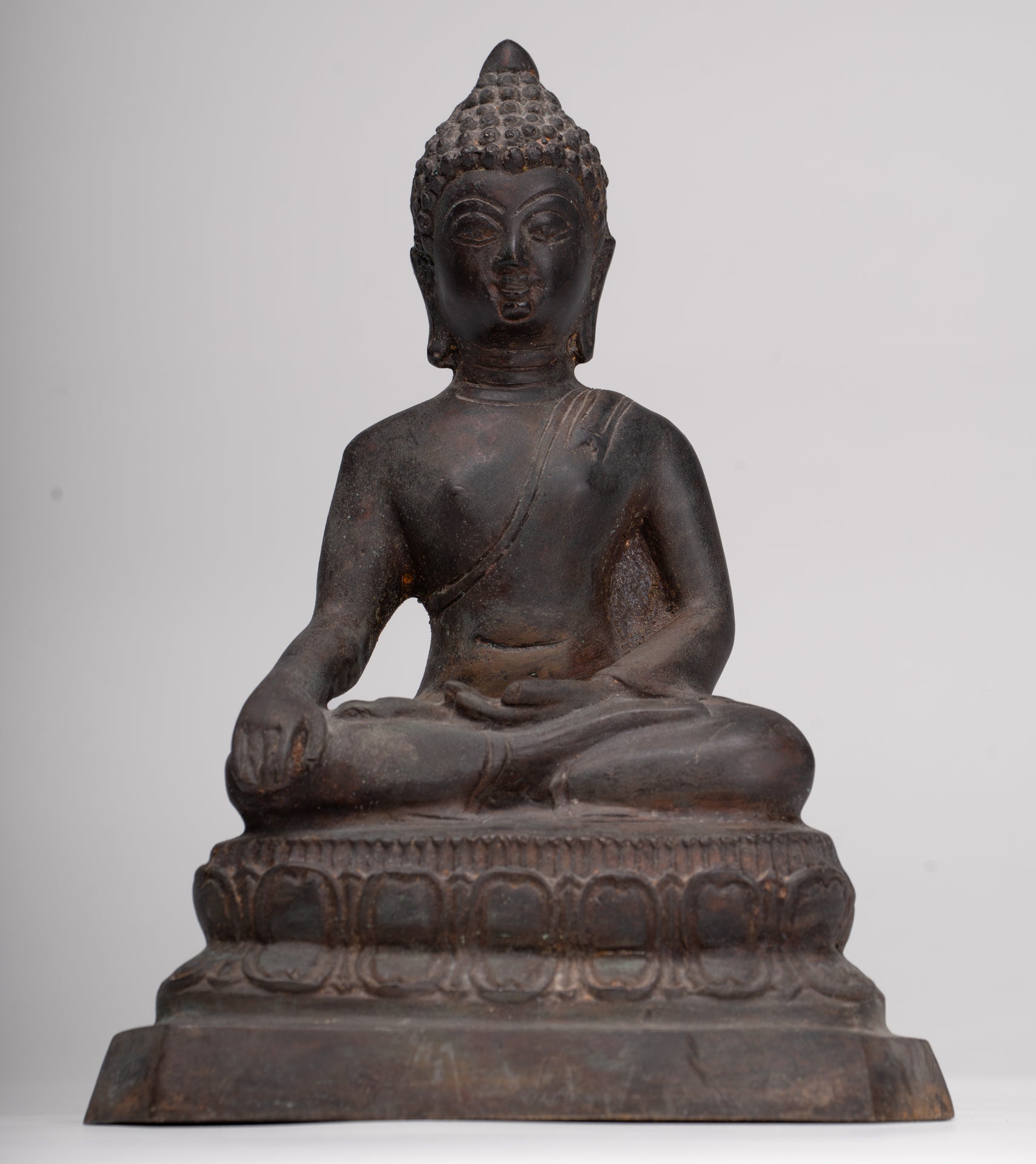 Buddha Statue - Antique Thai Style Bronze Chiang Saen Enlightenment Buddha Statue - 23cm/9"