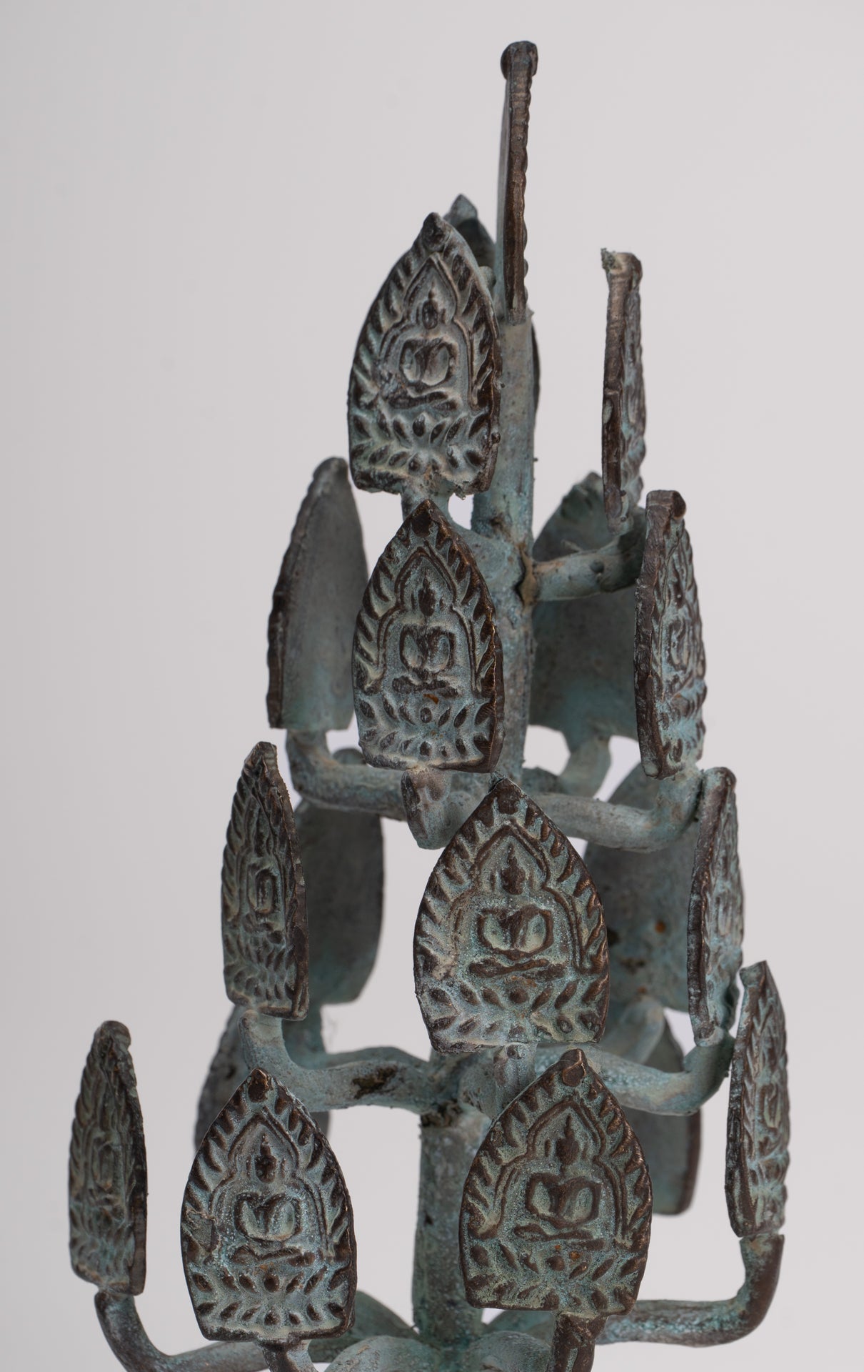 Buddha Sculpture - Antique Thai Style Bronze Seated Meditation Buddha Statues - 18cm/7"