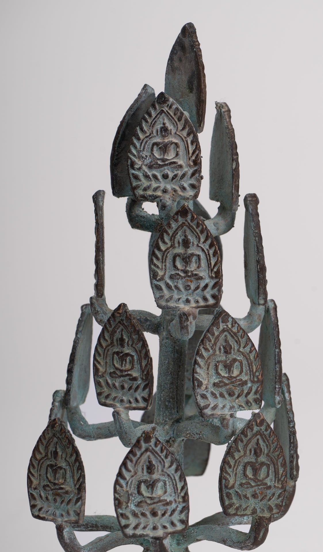 Buddha Sculpture - Antique Thai Style Bronze Seated Meditation Buddha Statues - 18cm/7" 