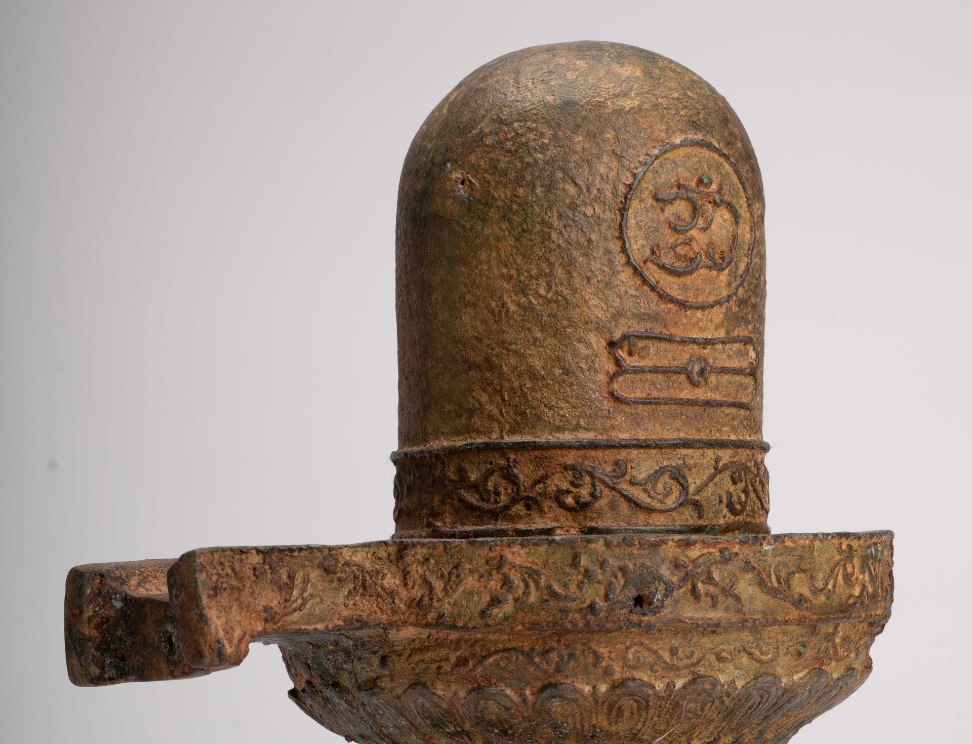 Linga - Antique Indian Style South Asia Bronze Shiva Linga / Lingnum & Yoni - 26cm/10"