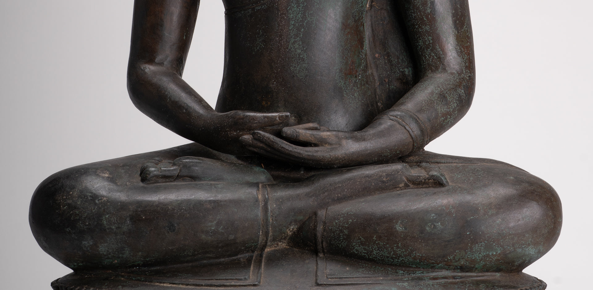 Large Buddha Statue - Antique Thai Style Bronze Chiang Saen Meditation Buddha Statue - 81cm/32"