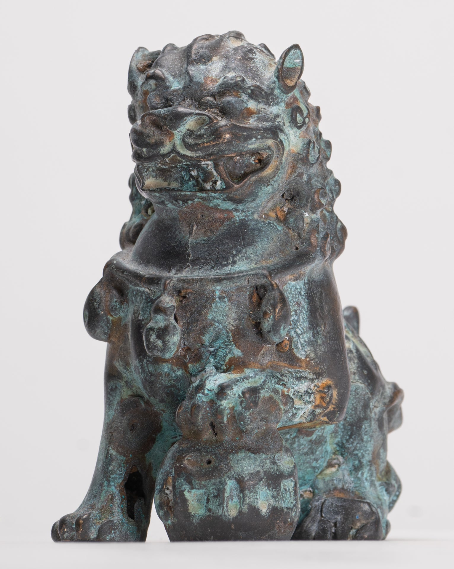 Antique Chinese Style Temple Guardian Lions Shishi Lions Foo Dogs Imperial Lions (Pair) - 10.5cm/4"