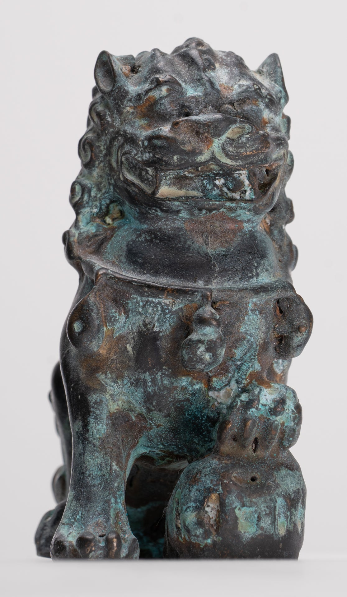 Antique Chinese Style Temple Guardian Lions Shishi Lions Foo Dogs Imperial Lions (Pair) - 10.5cm/4"