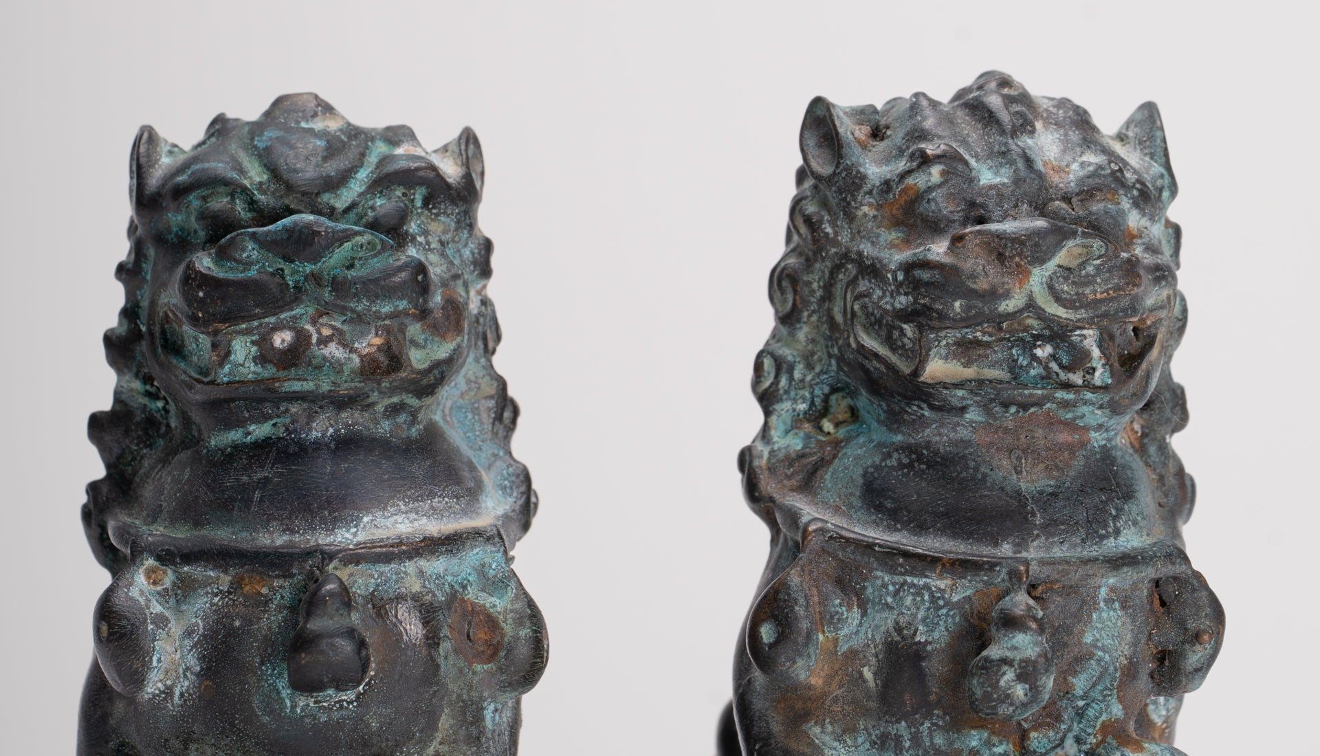 Antique Chinese Style Temple Guardian Lions Shishi Lions Foo Dogs Imperial Lions (Pair) - 10.5cm/4"