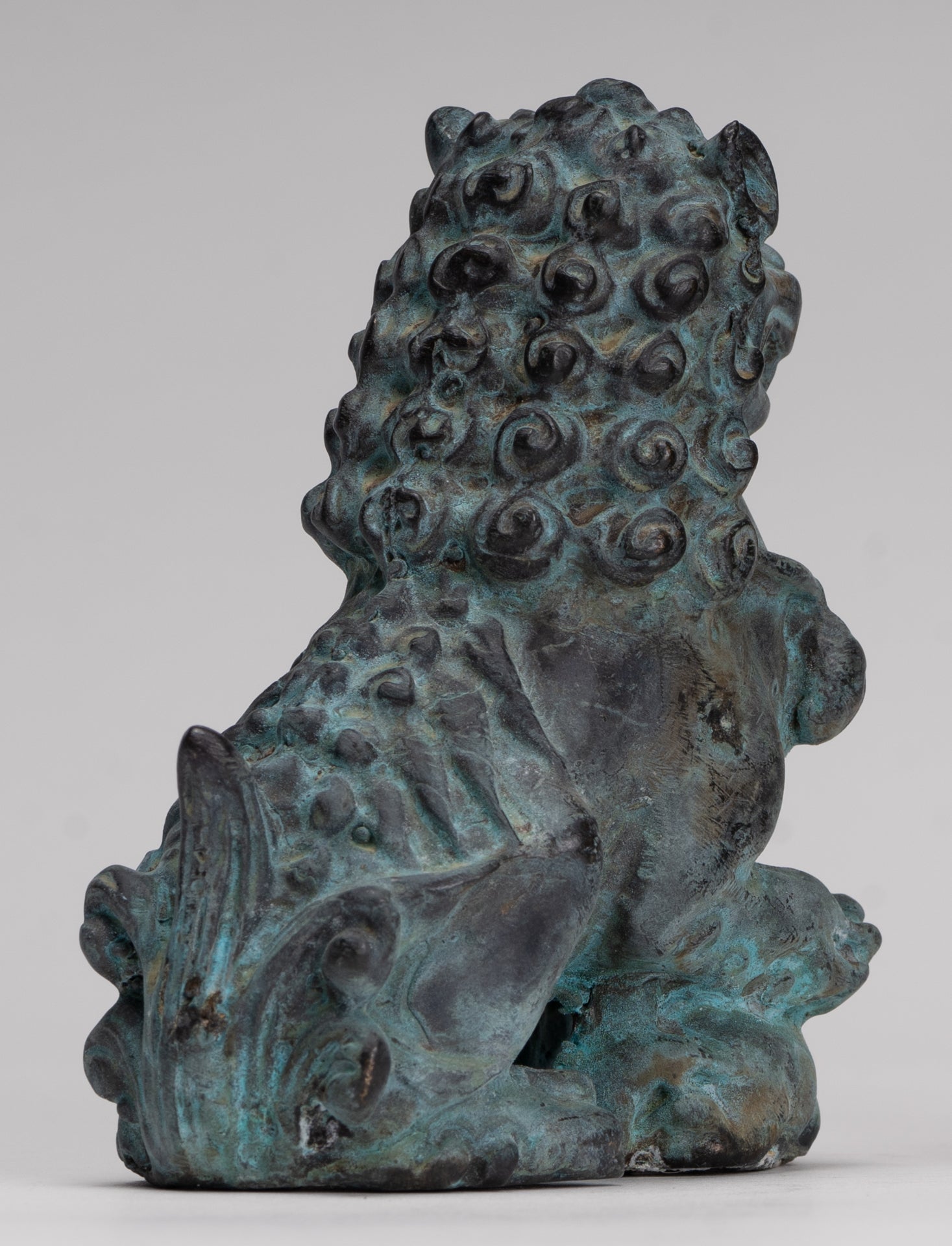 Antique Chinese Style Temple Guardian Lions Shishi Lions Foo Dogs Imperial Lions (Pair) - 10.5cm/4"